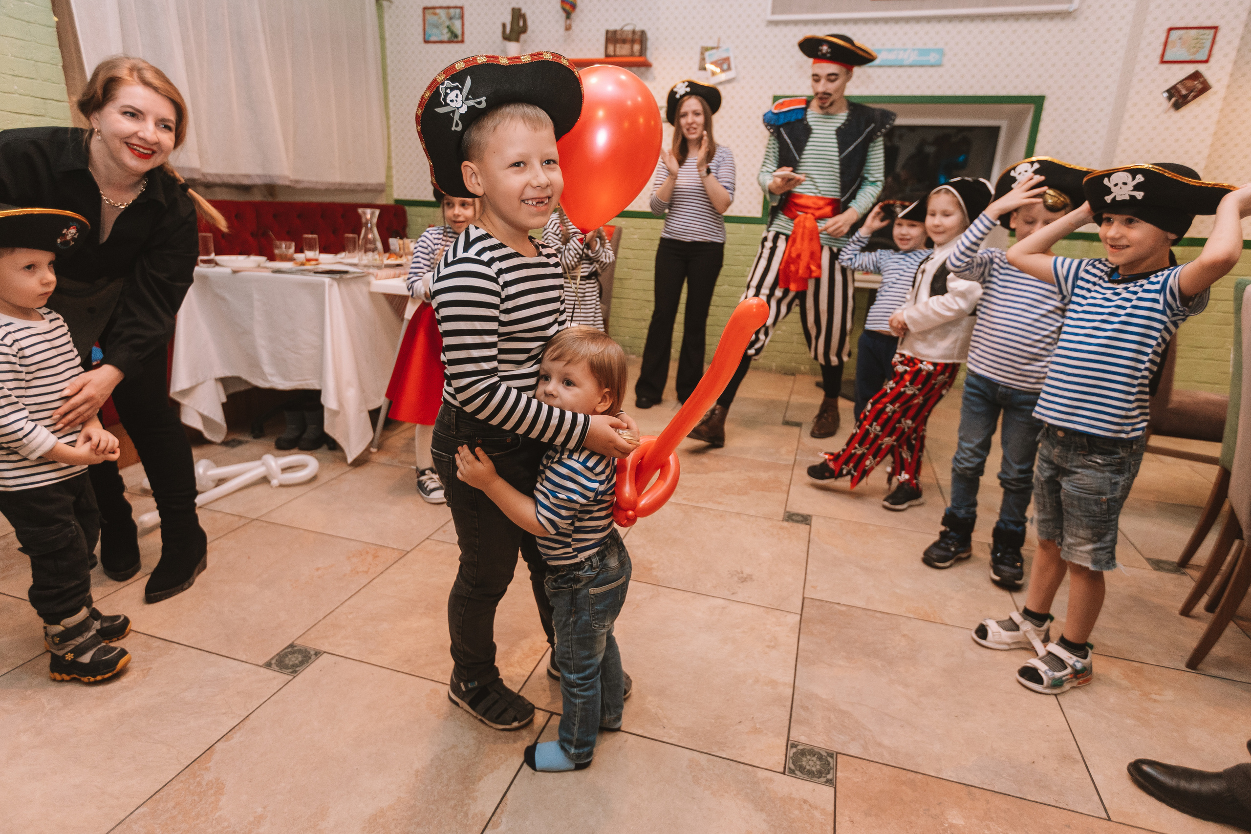 Андерсон. Семейный фотограф Тюмень, фотограф на роды Салмина Мария