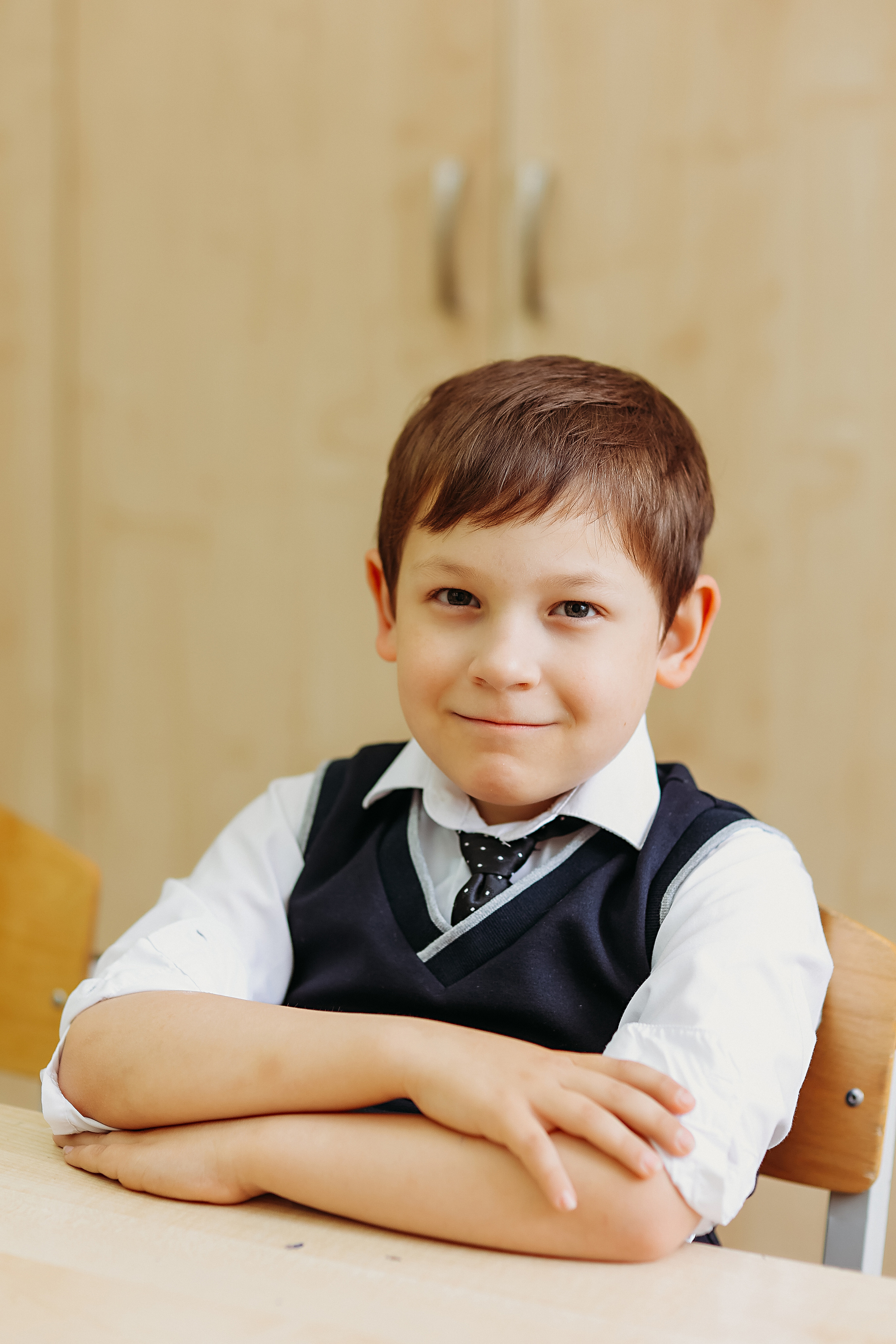 2 класс. Семейный фотограф Тюмень, фотограф на роды Салмина Мария