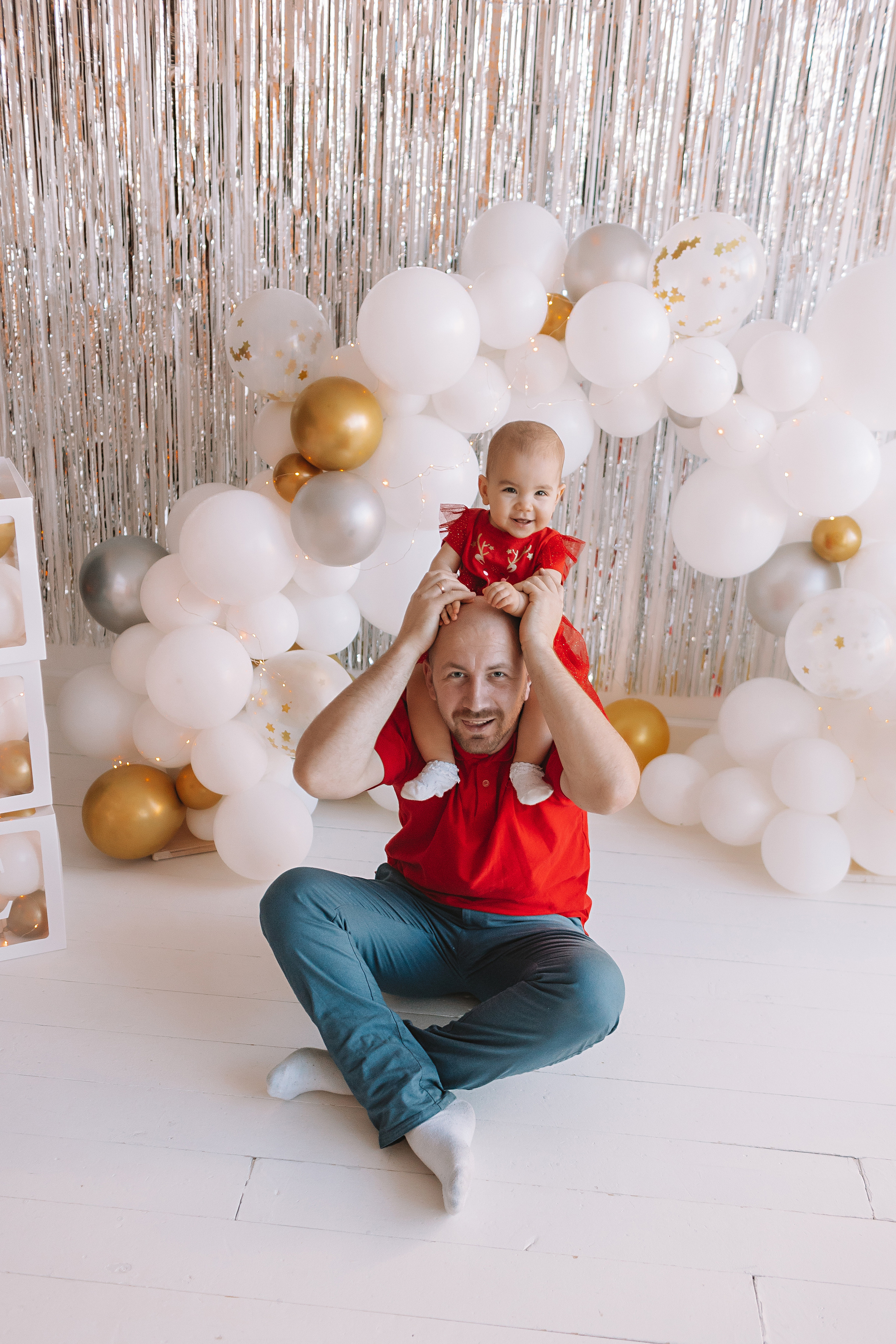 Годик в ВВ студио. Семейный фотограф Тюмень, фотограф на роды Салмина Мария