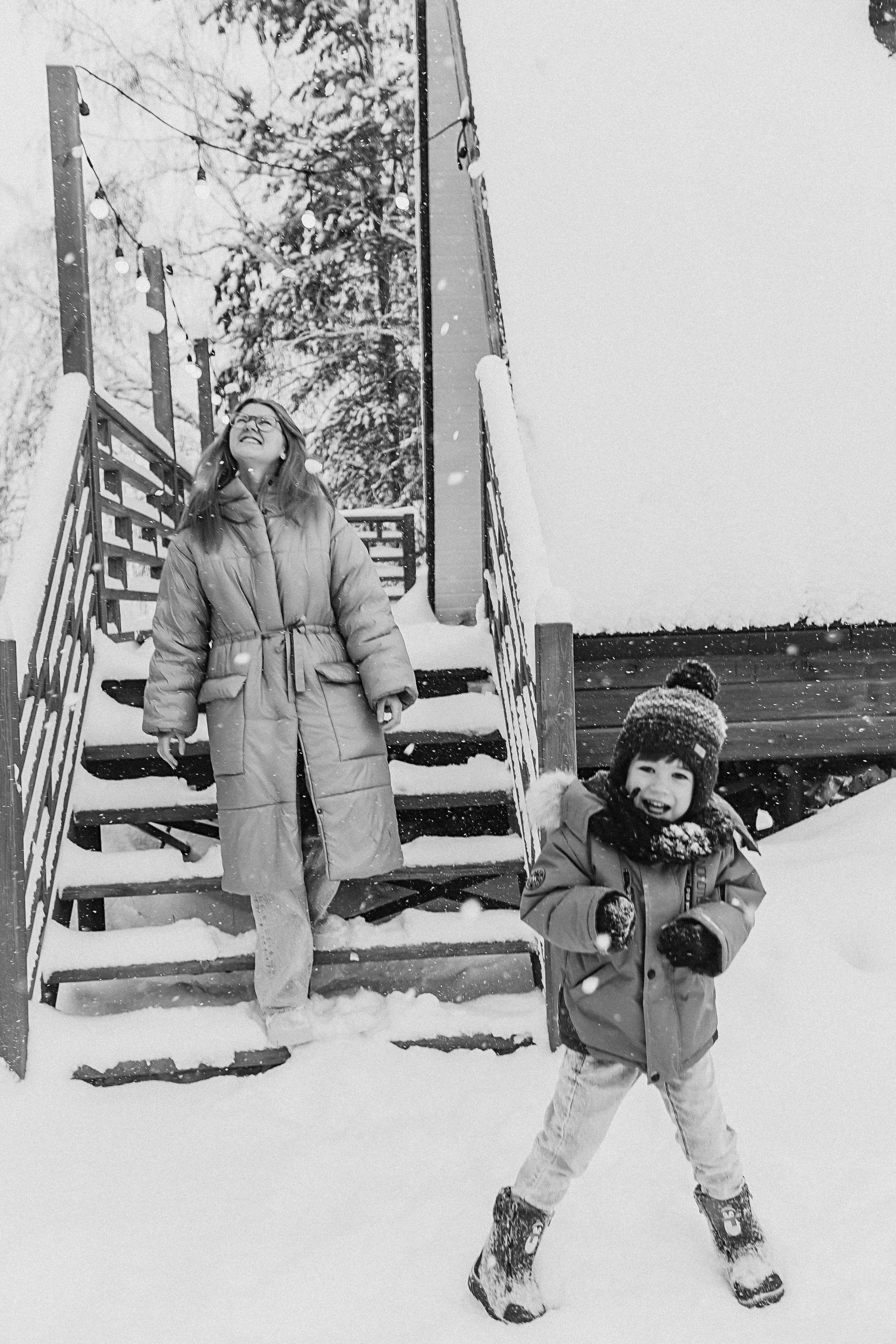Загородный домик. Семейный фотограф Тюмень, фотограф на роды Салмина Мария