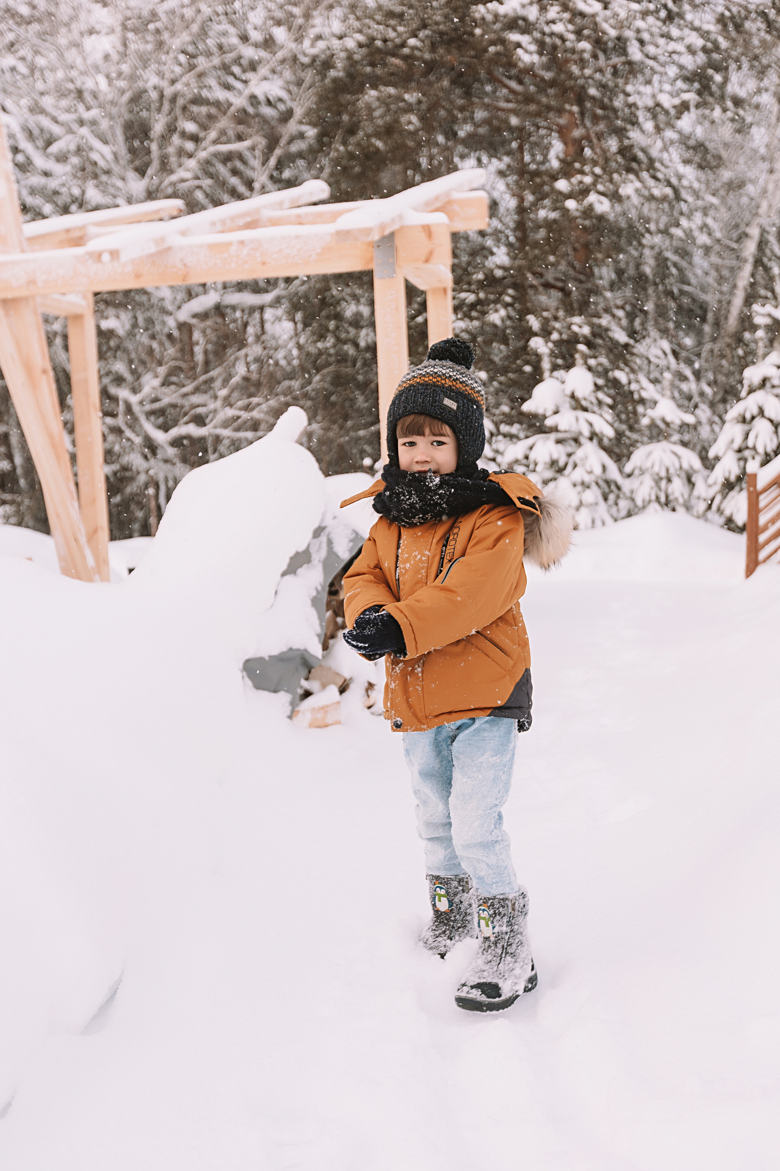 Загородный домик. Семейный фотограф Тюмень, фотограф на роды Салмина Мария