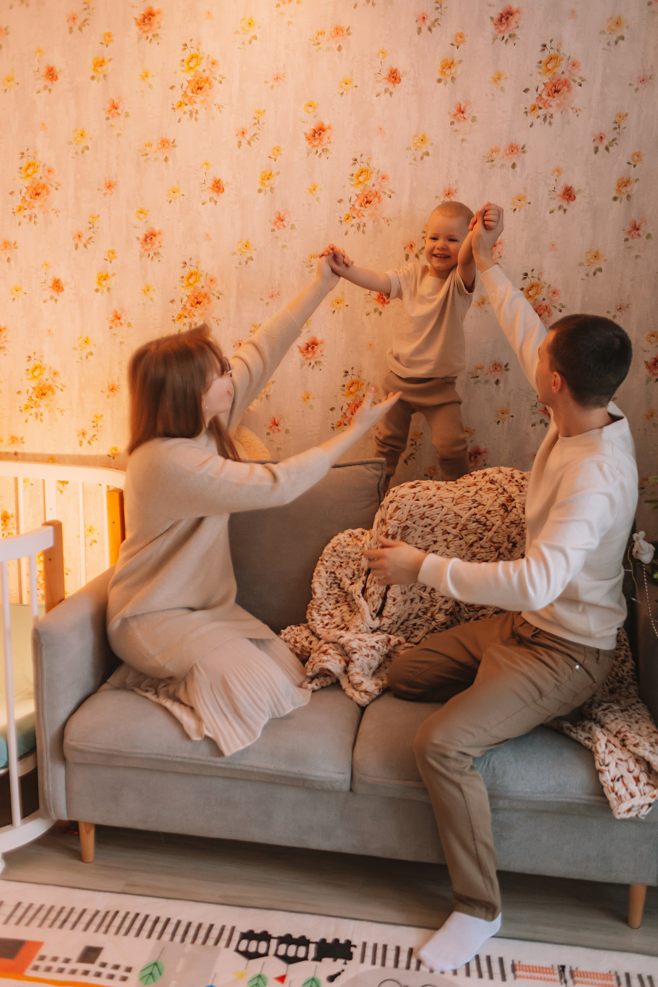 Очень активный Лев. Семейный фотограф Тюмень, фотограф на роды Салмина Мария