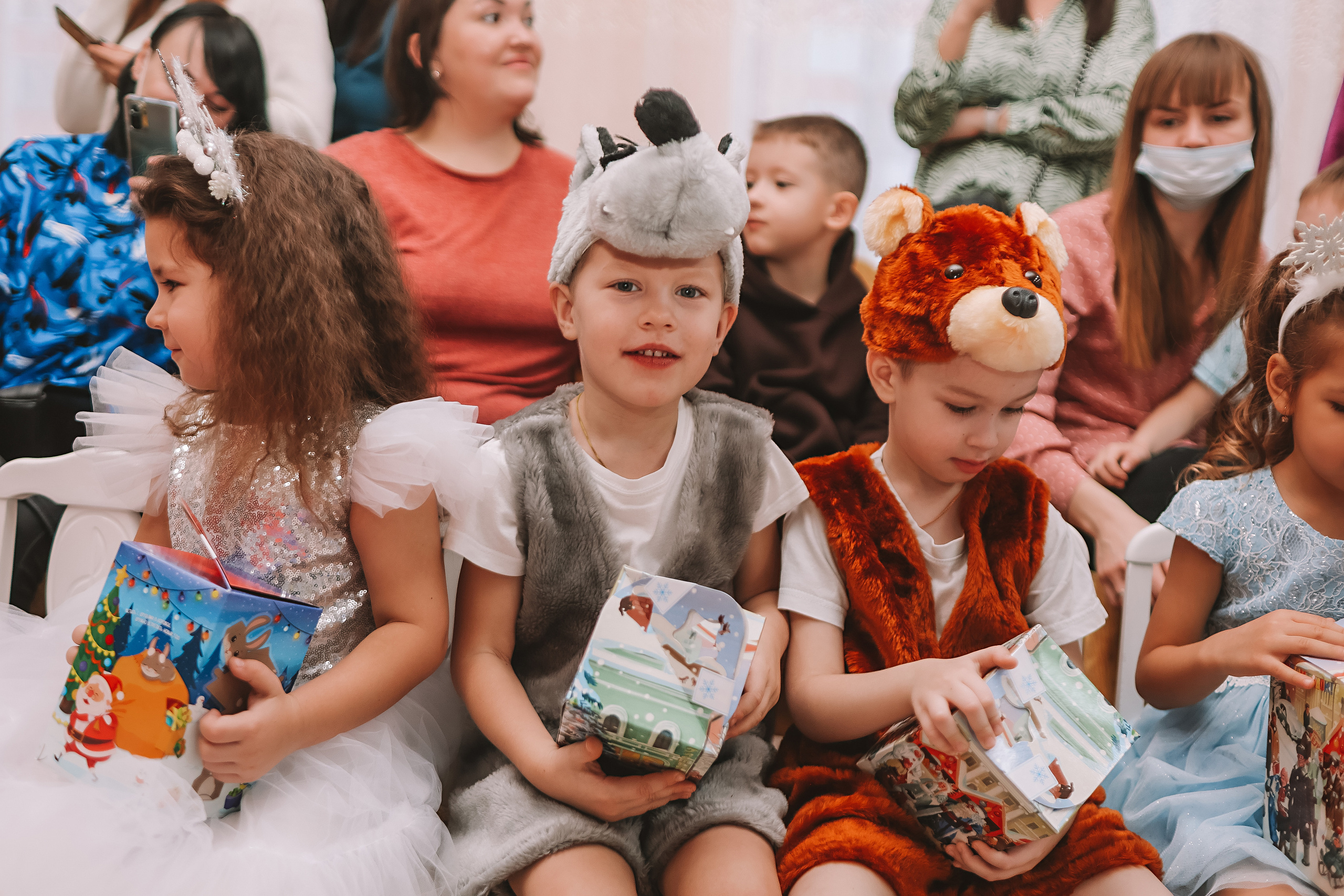 Репортаж новогоднего утренника. Семейный фотограф Тюмень, фотограф на роды Салмина Мария