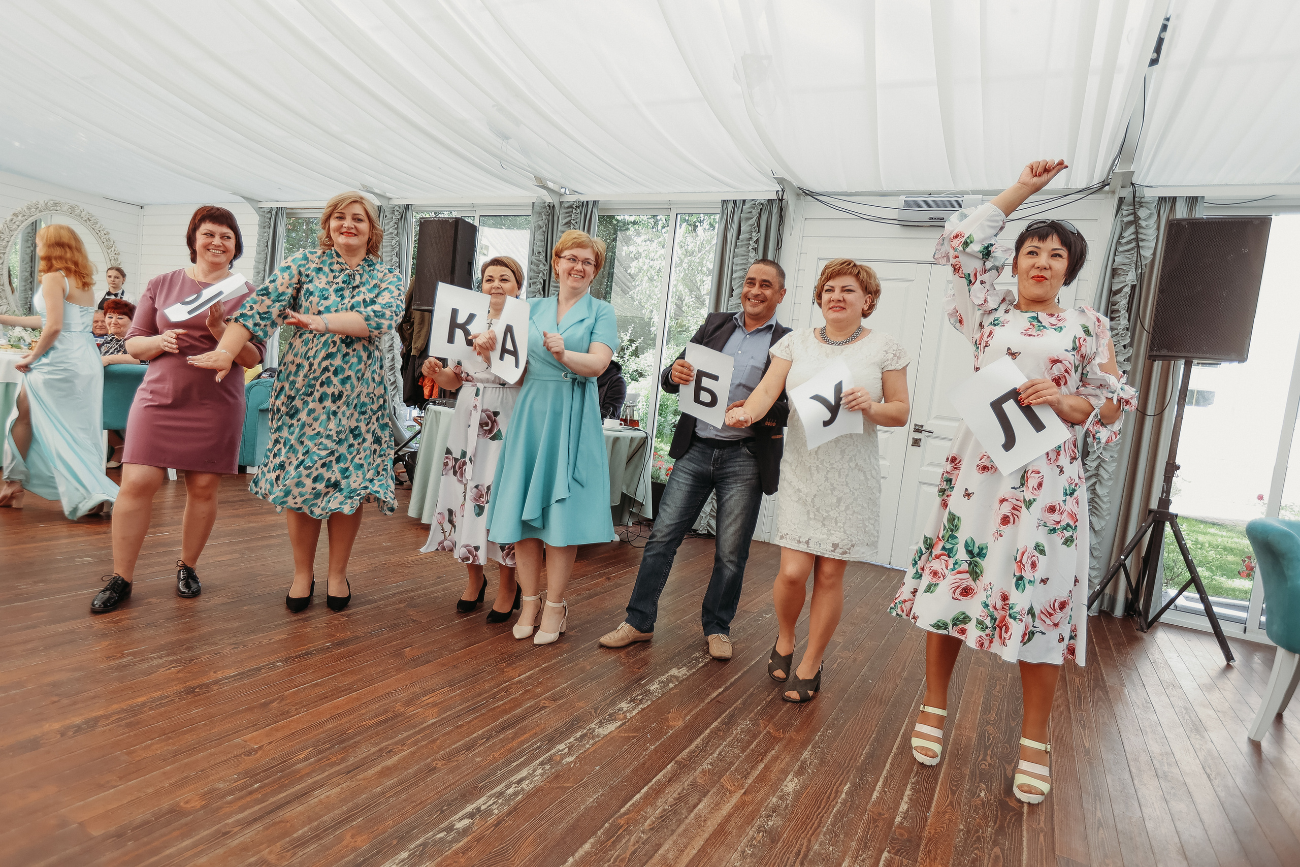 Репортаж выпускного. Семейный фотограф Тюмень, фотограф на роды Салмина Мария