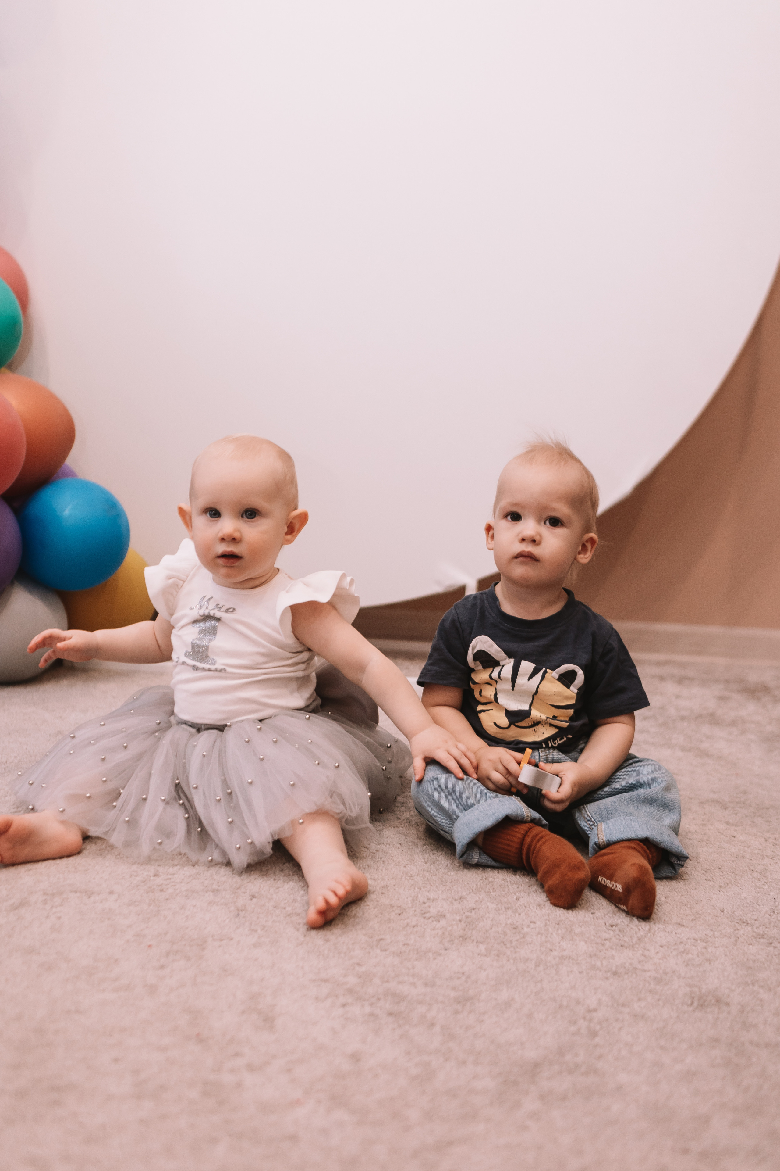 Первый годик в игровой. Семейный фотограф Тюмень, фотограф на роды Салмина Мария