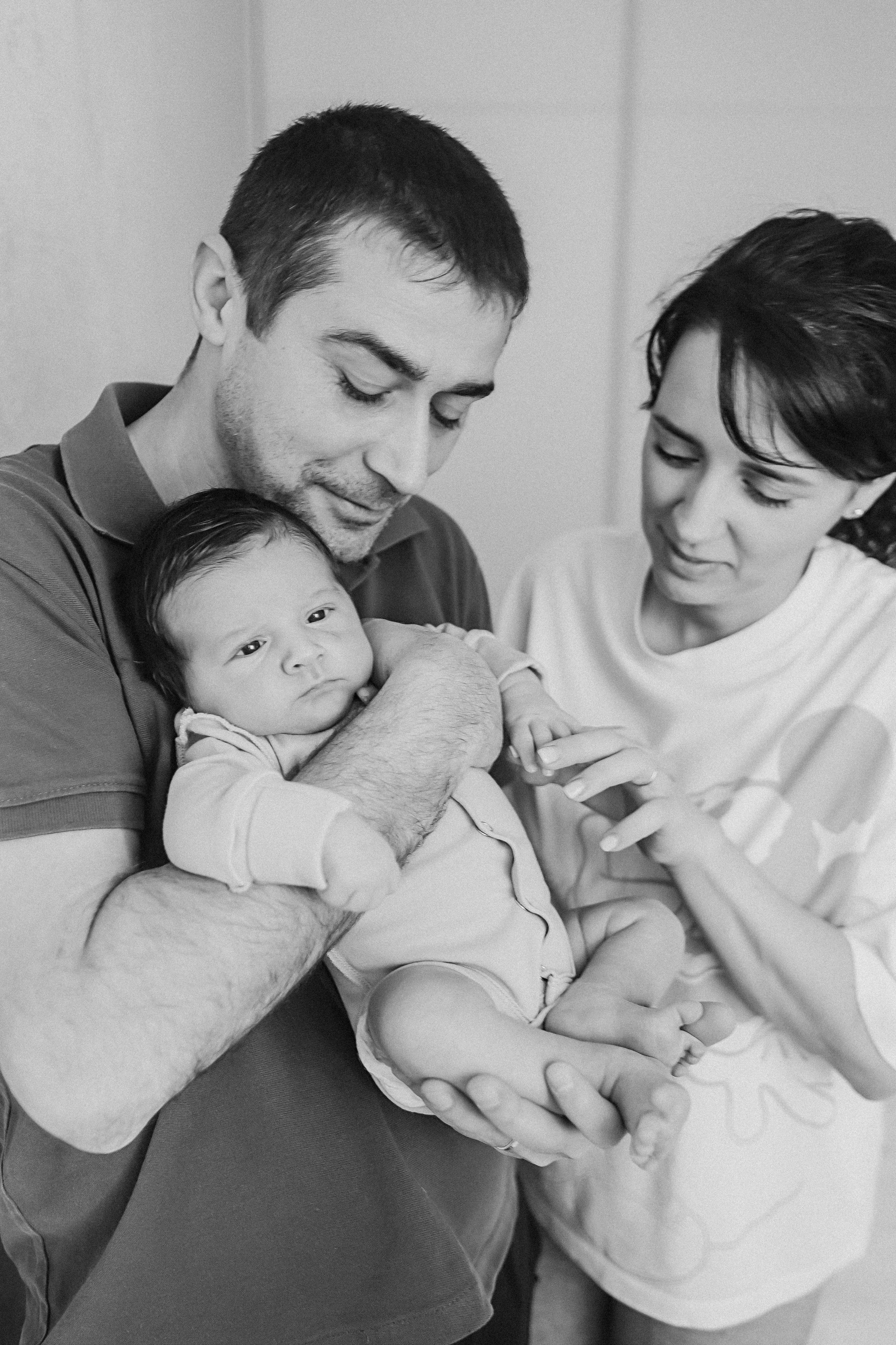 Максим. Семейный фотограф Тюмень, фотограф на роды Салмина Мария