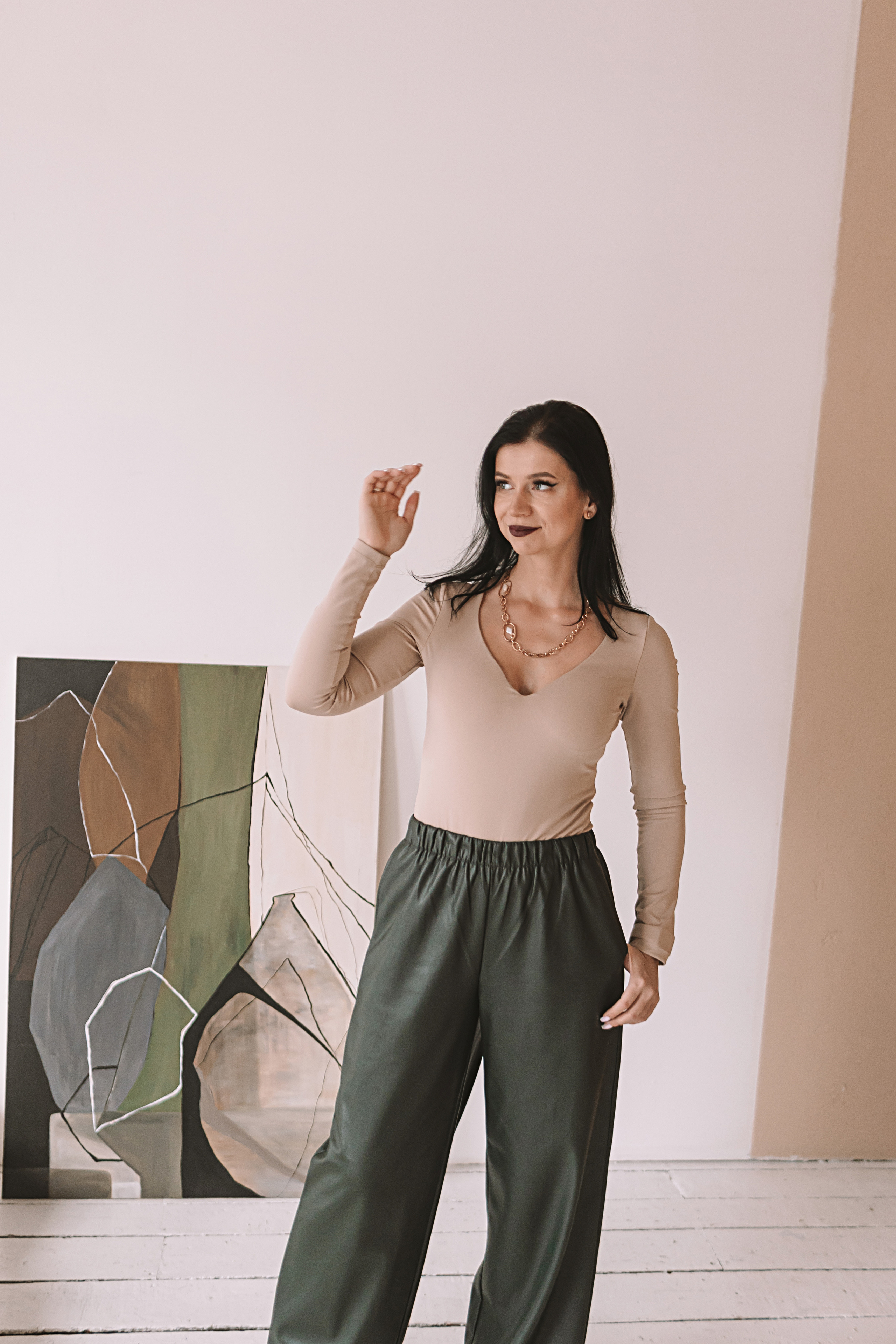 Руководитель студий красоты, студия Белая. Семейный фотограф Тюмень, фотограф на роды Салмина Мария