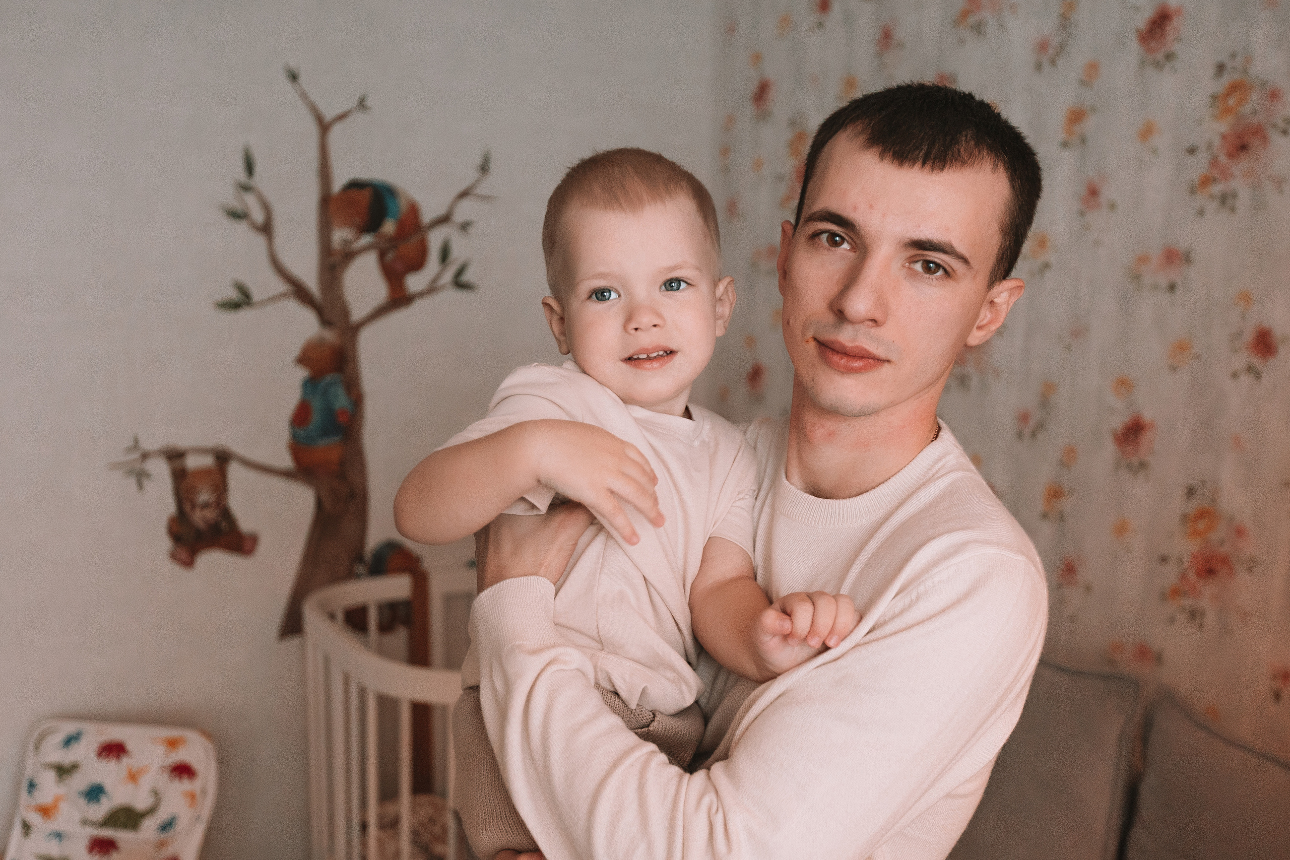 Очень активный Лев. Семейный фотограф Тюмень, фотограф на роды Салмина Мария