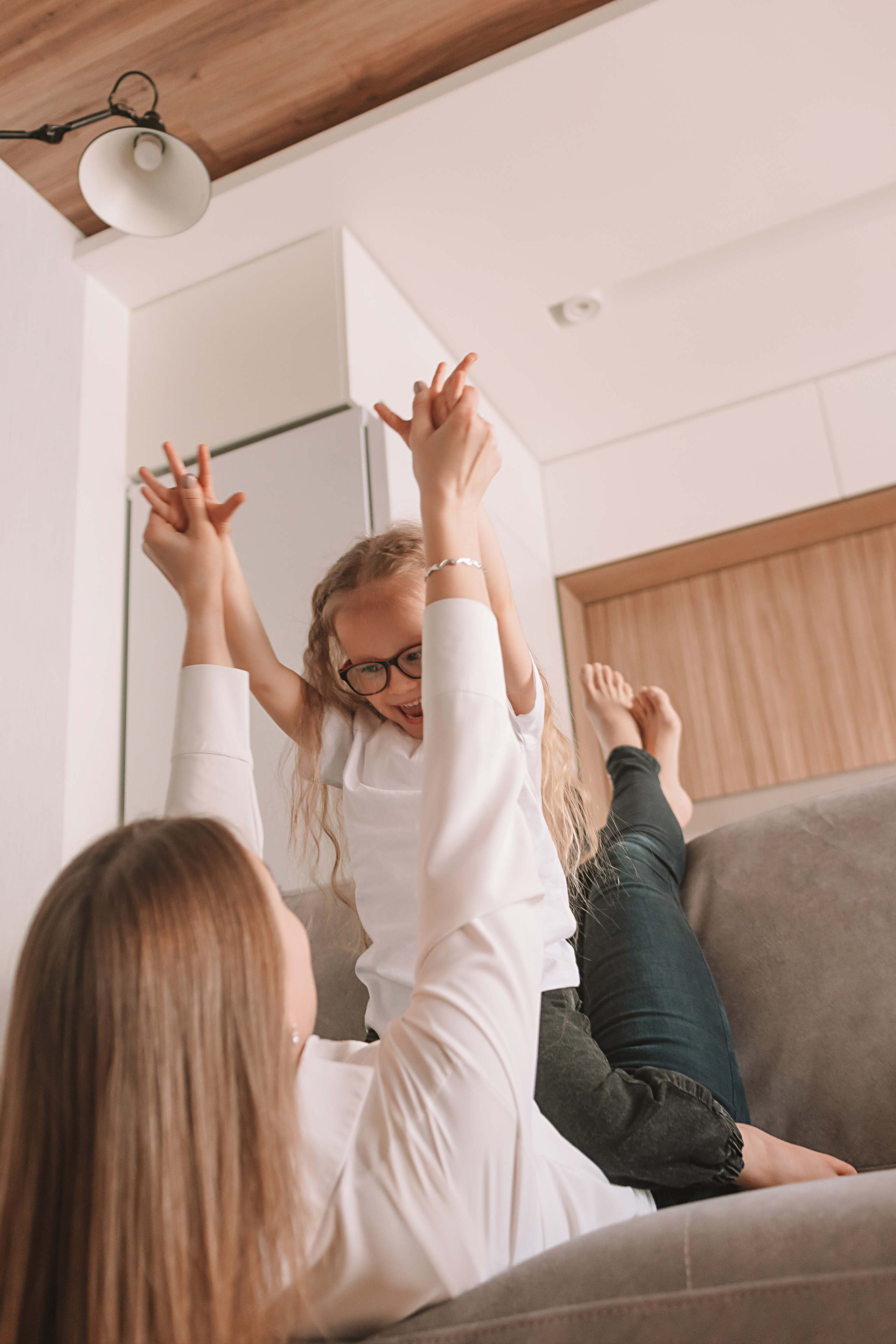 Мама дочка. Семейный фотограф Тюмень, фотограф на роды Салмина Мария