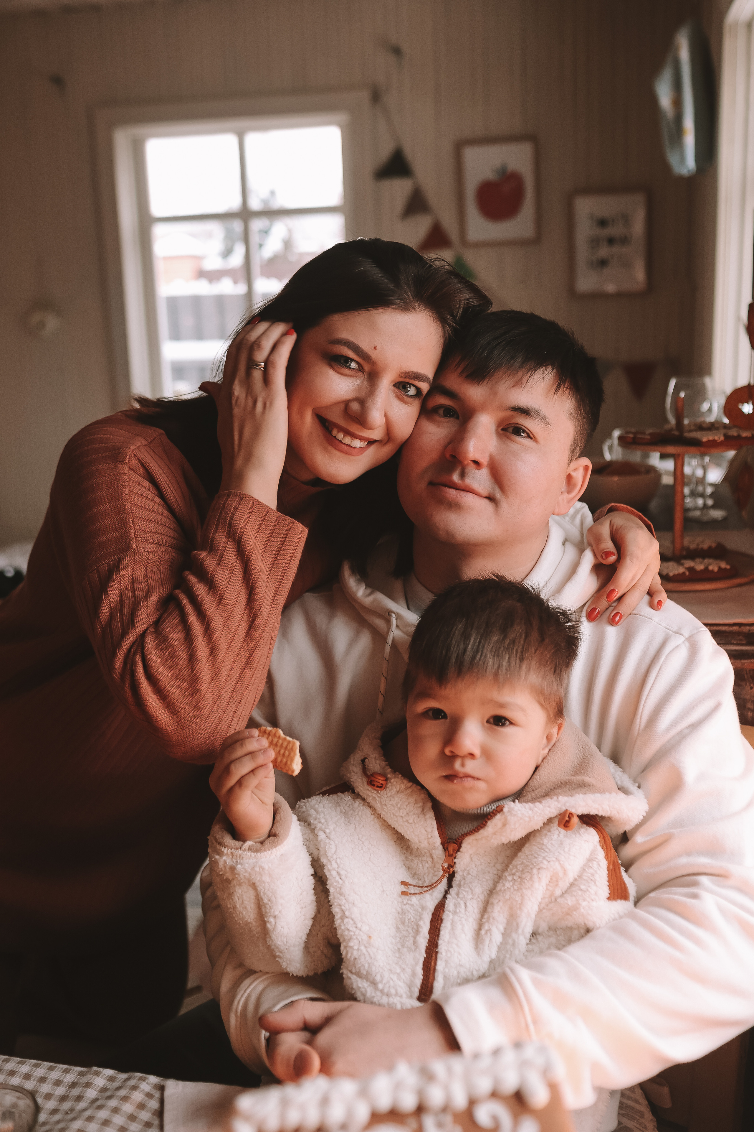 Локация Тишина (семья). Семейный фотограф Тюмень, фотограф на роды Салмина Мария