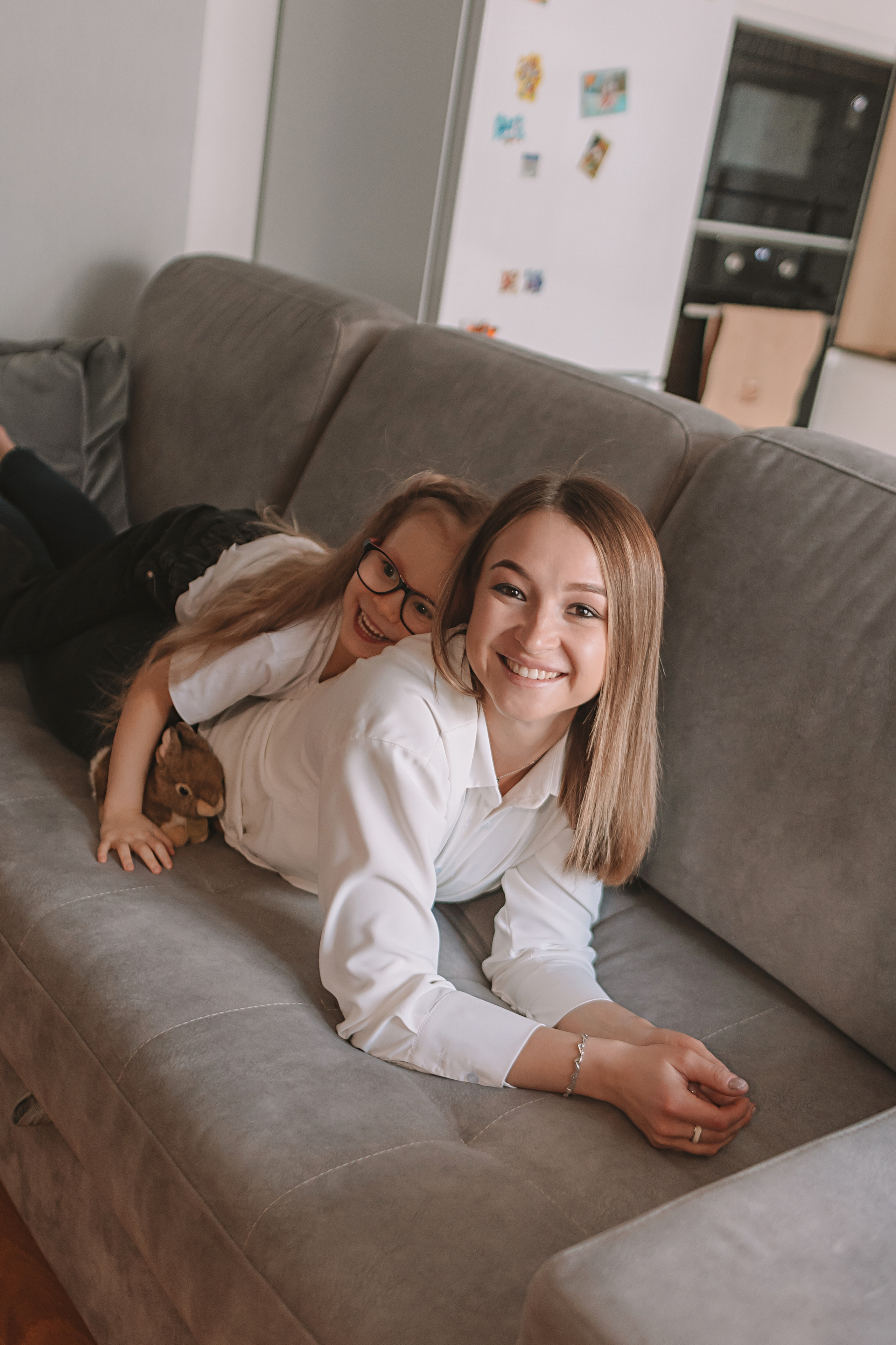 Мама дочка. Семейный фотограф Тюмень, фотограф на роды Салмина Мария