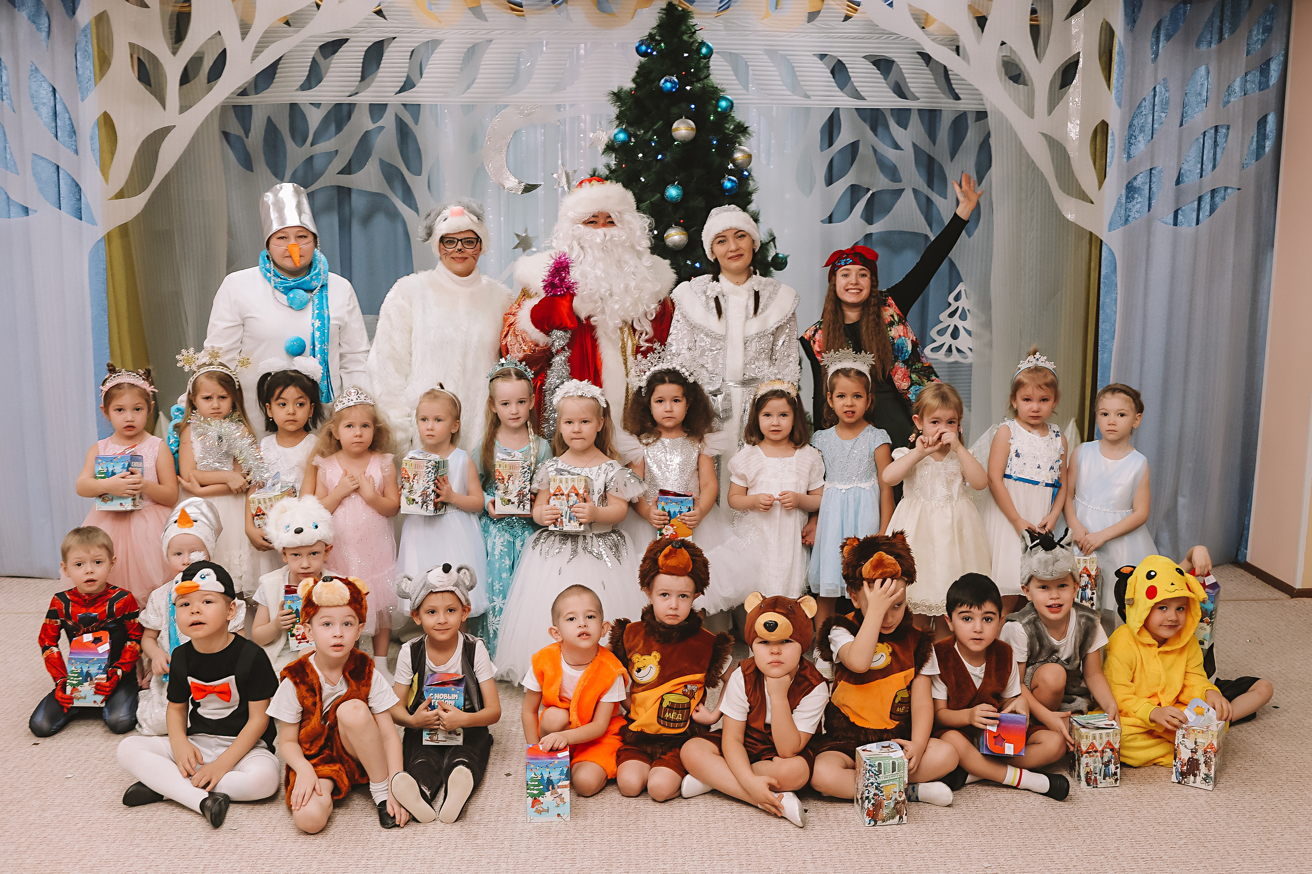 Репортаж новогоднего утренника. Семейный фотограф Тюмень, фотограф на роды Салмина Мария