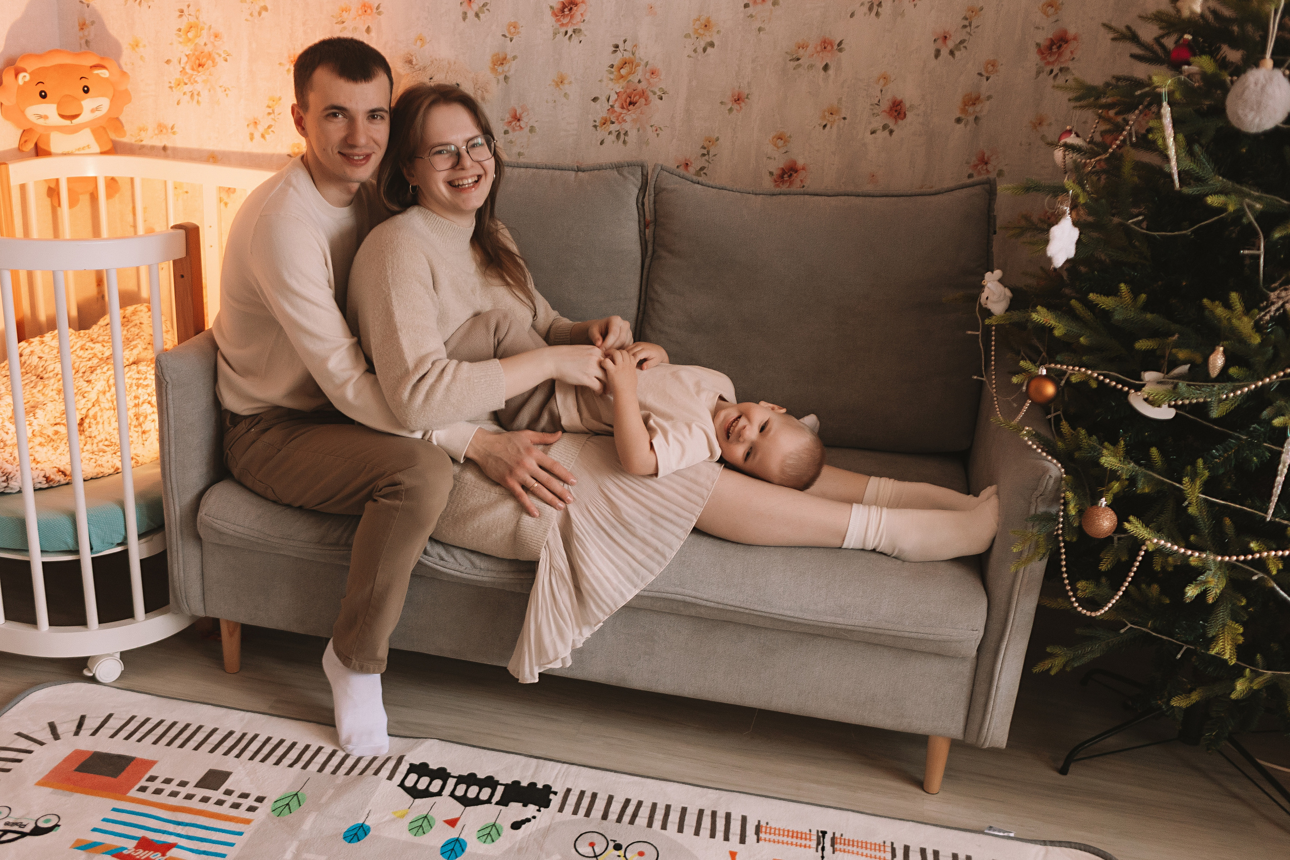 Очень активный Лев. Семейный фотограф Тюмень, фотограф на роды Салмина Мария