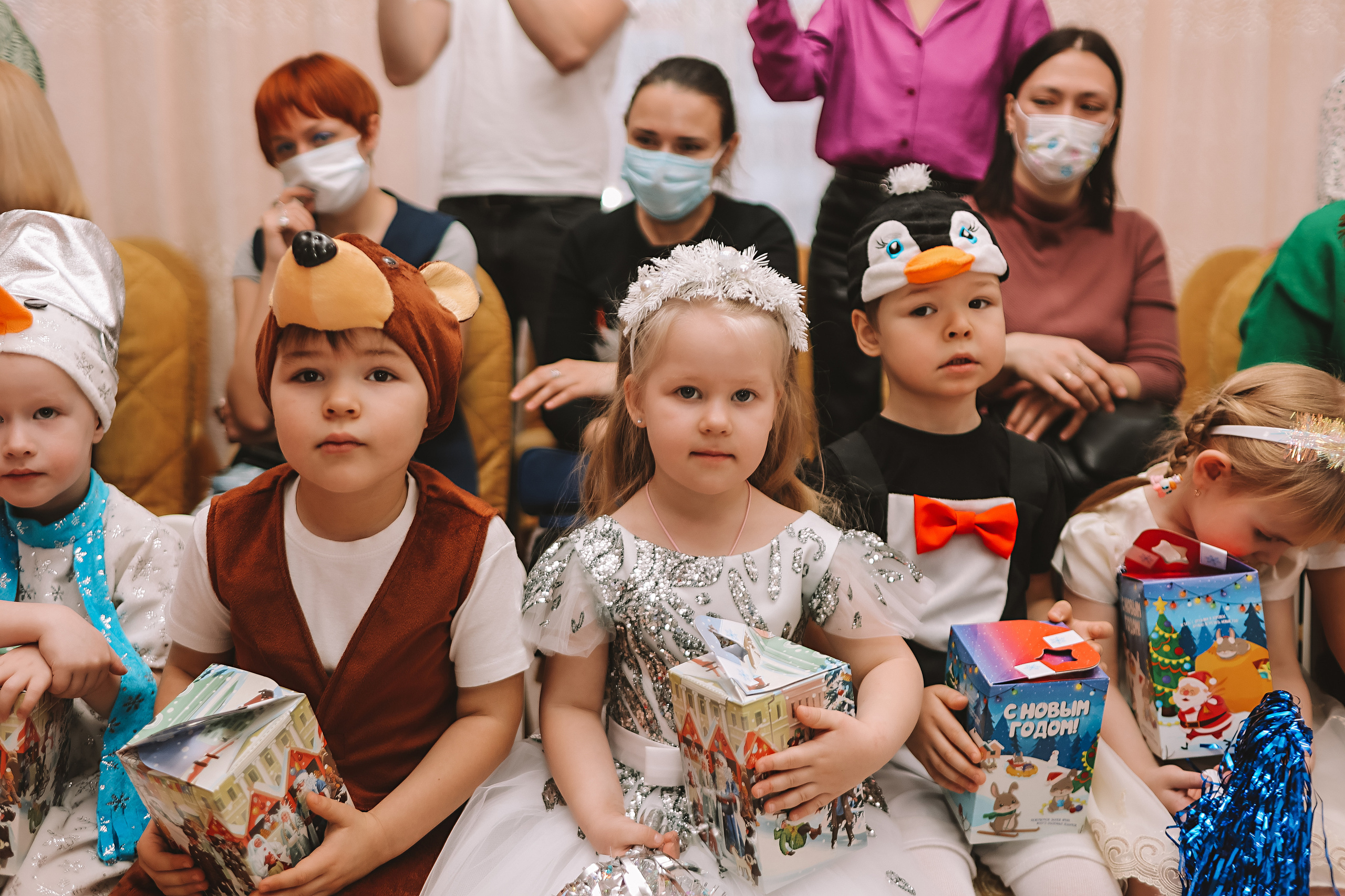 Репортаж новогоднего утренника. Семейный фотограф Тюмень, фотограф на роды Салмина Мария