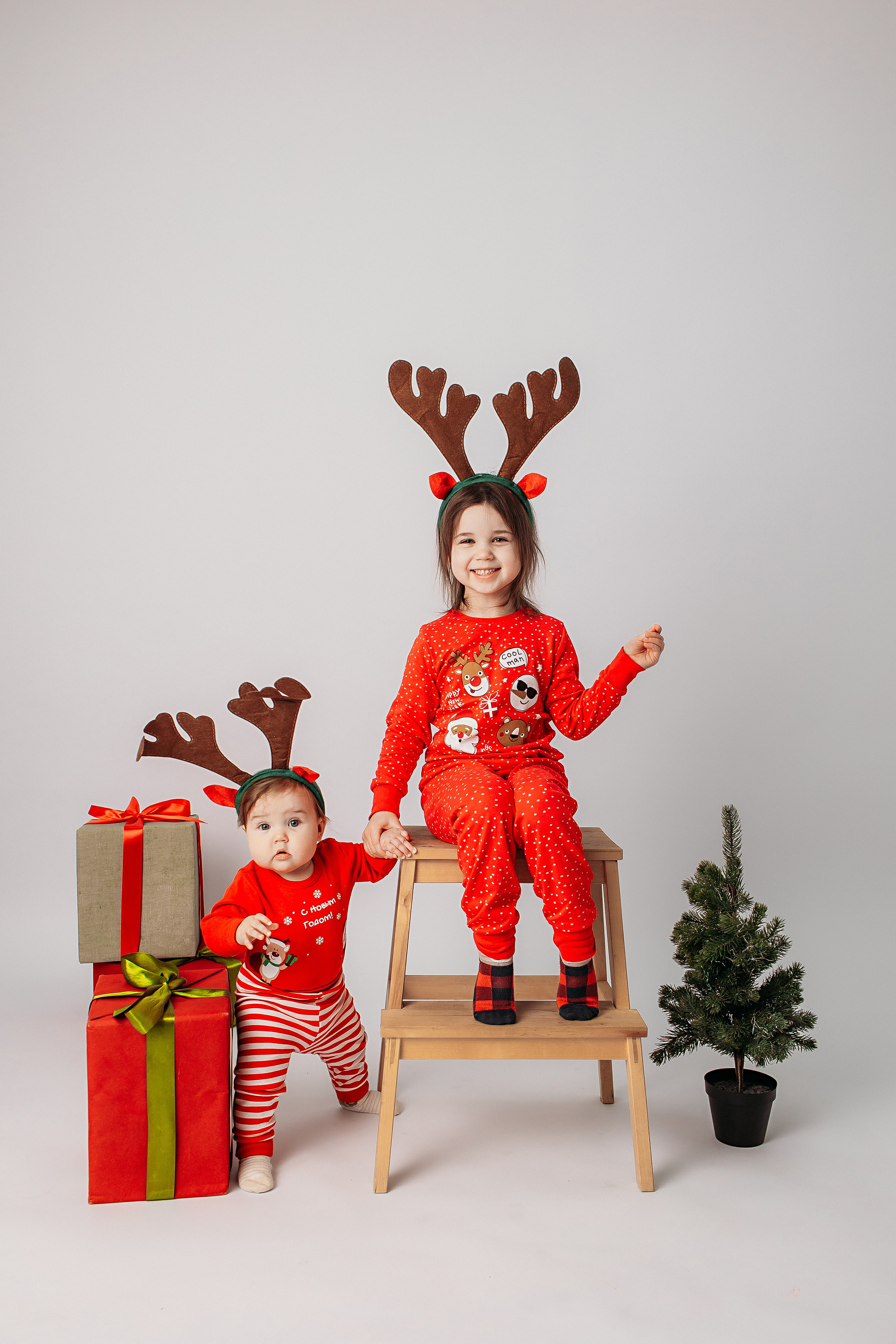 Минимализм 2022-2023. Семейный фотограф Тюмень, фотограф на роды Салмина Мария