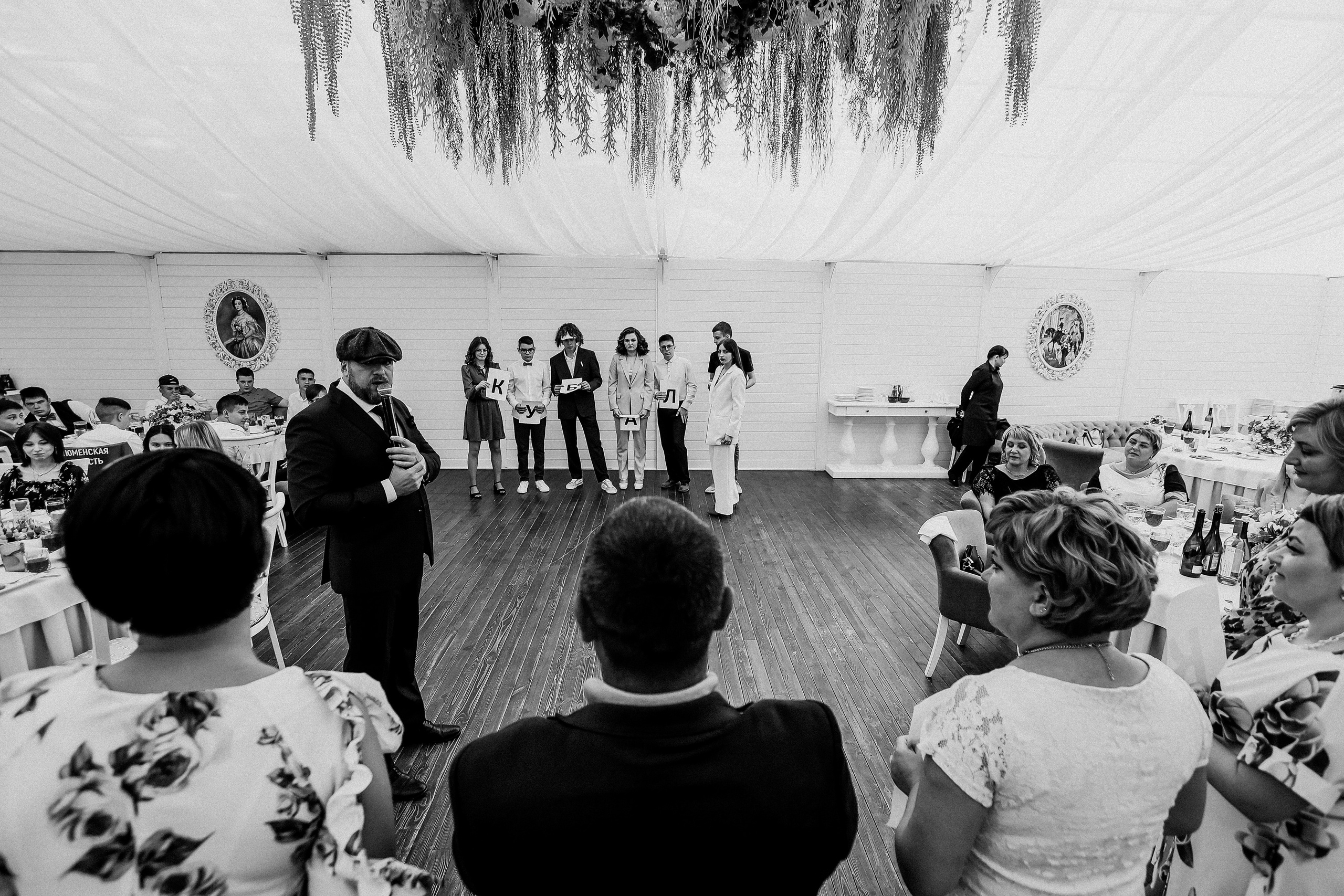 Репортаж выпускного. Семейный фотограф Тюмень, фотограф на роды Салмина Мария