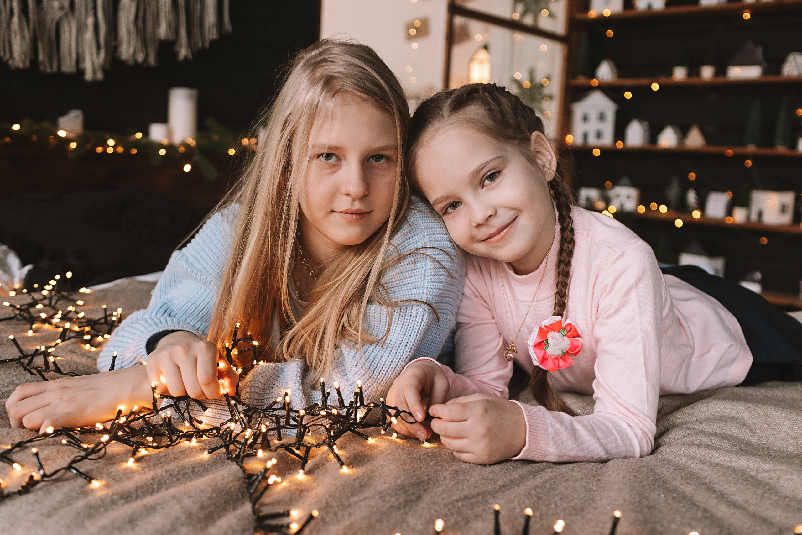 Новогодняя школьная в студии. Семейный фотограф Тюмень, фотограф на роды Салмина Мария