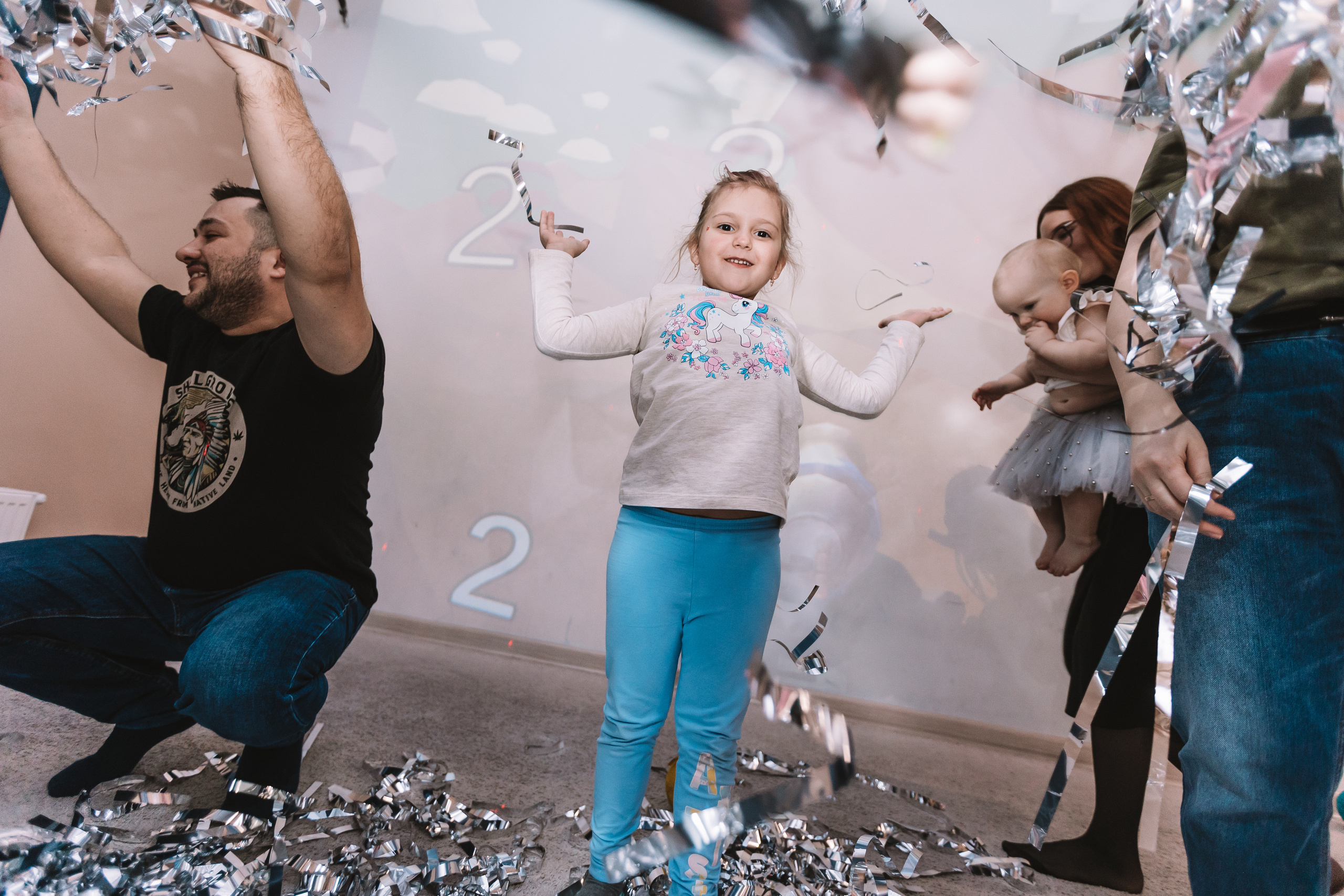 Первый годик в игровой. Семейный фотограф Тюмень, фотограф на роды Салмина Мария