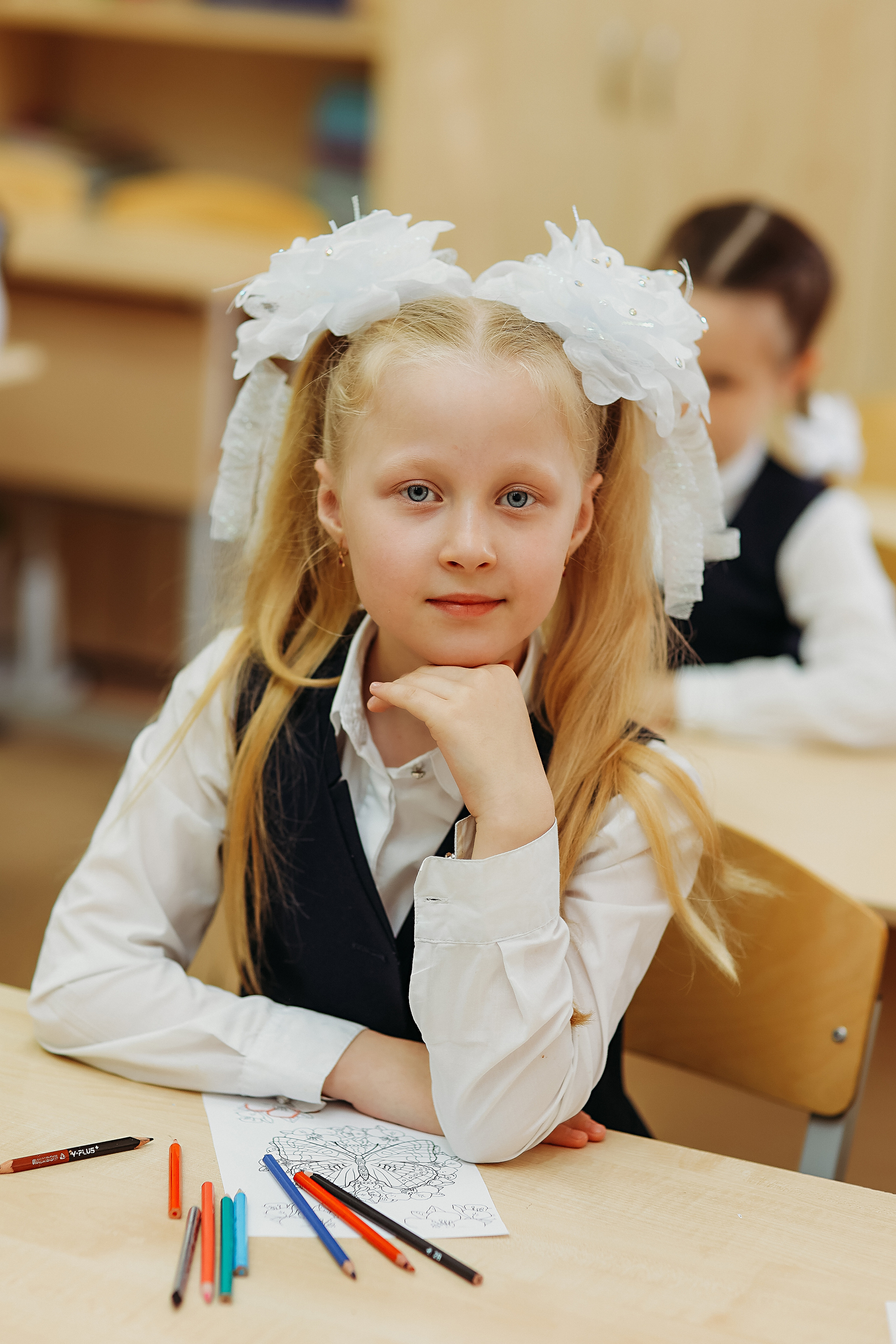 2 класс. Семейный фотограф Тюмень, фотограф на роды Салмина Мария