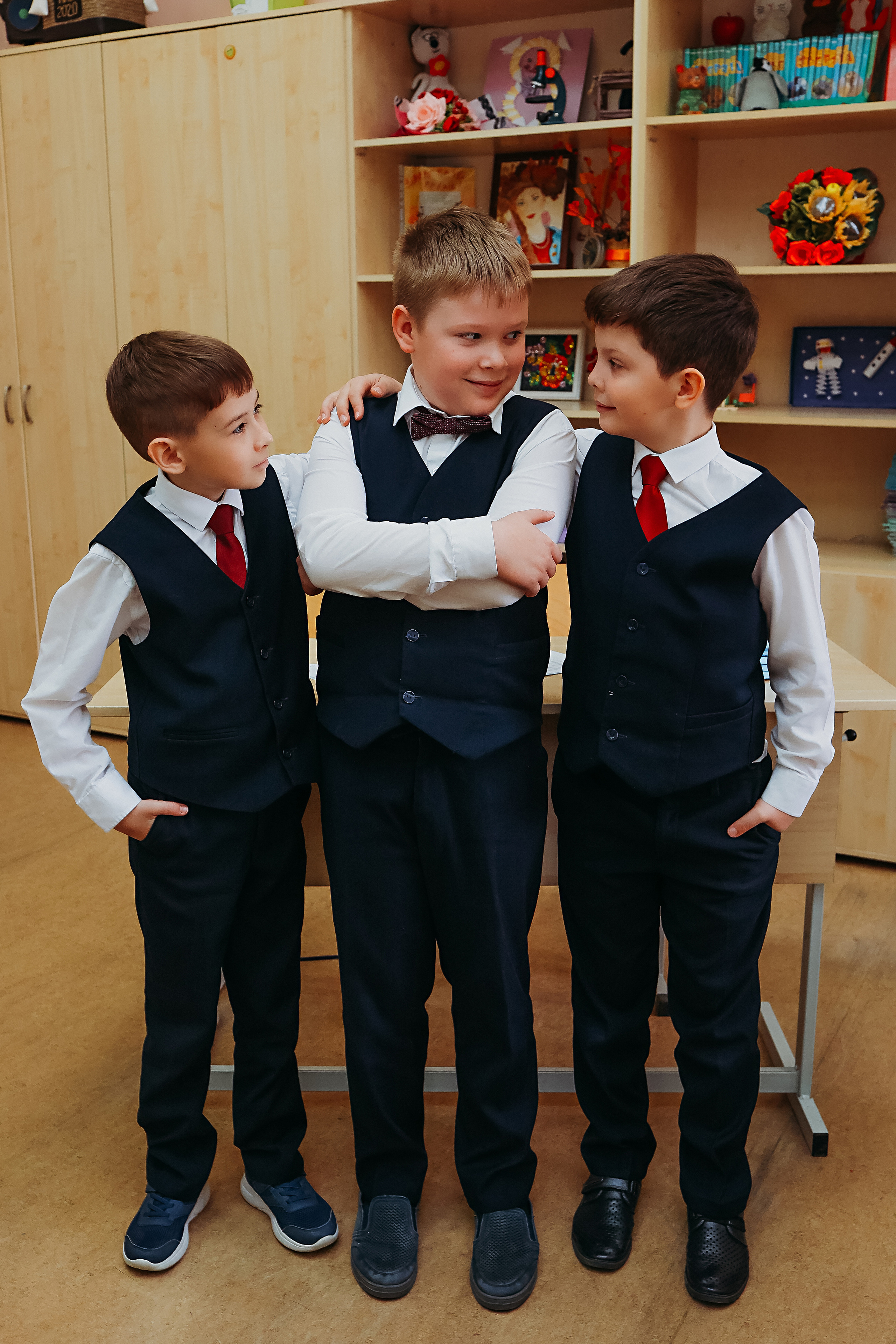 2 класс. Семейный фотограф Тюмень, фотограф на роды Салмина Мария