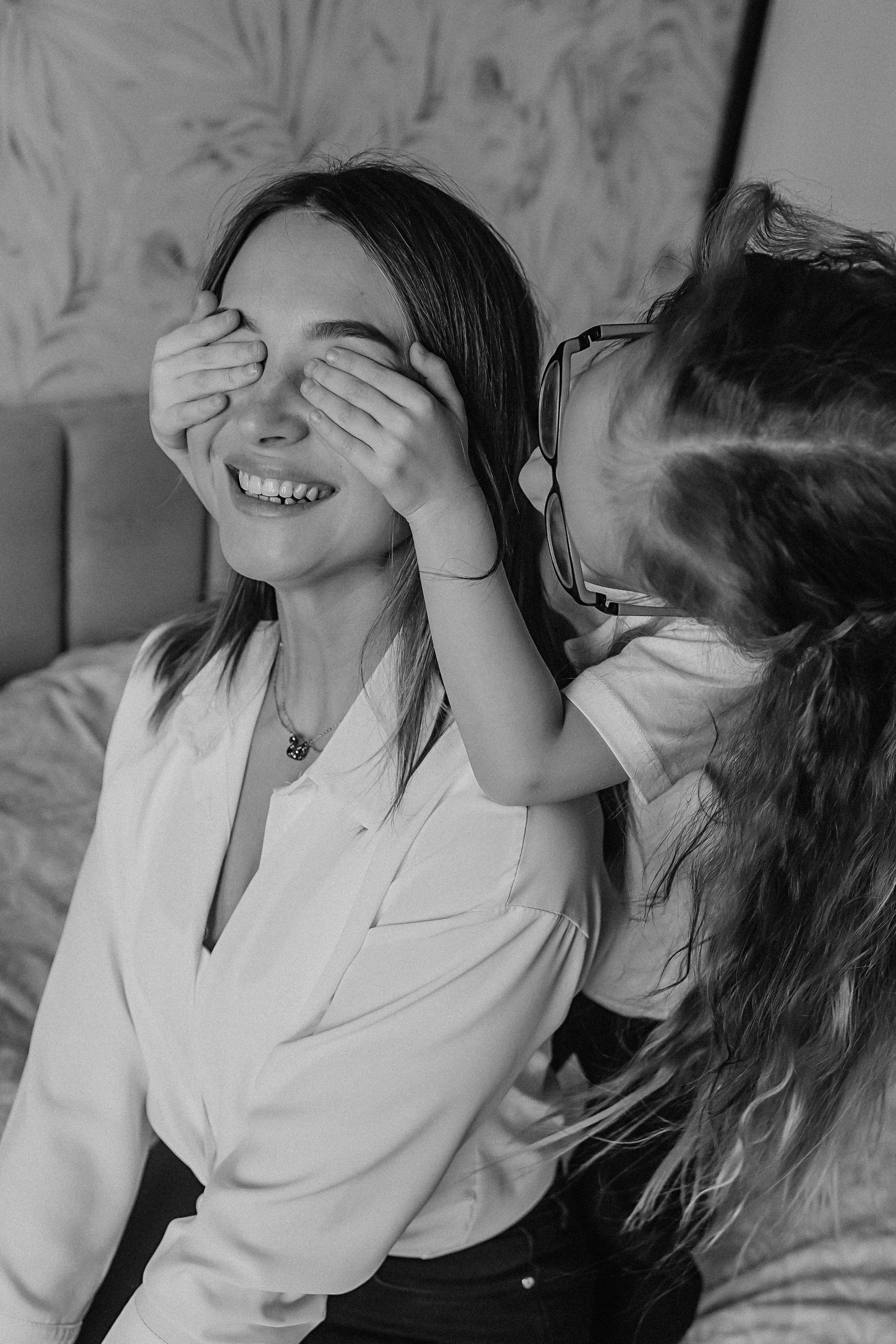 Мама дочка. Семейный фотограф Тюмень, фотограф на роды Салмина Мария