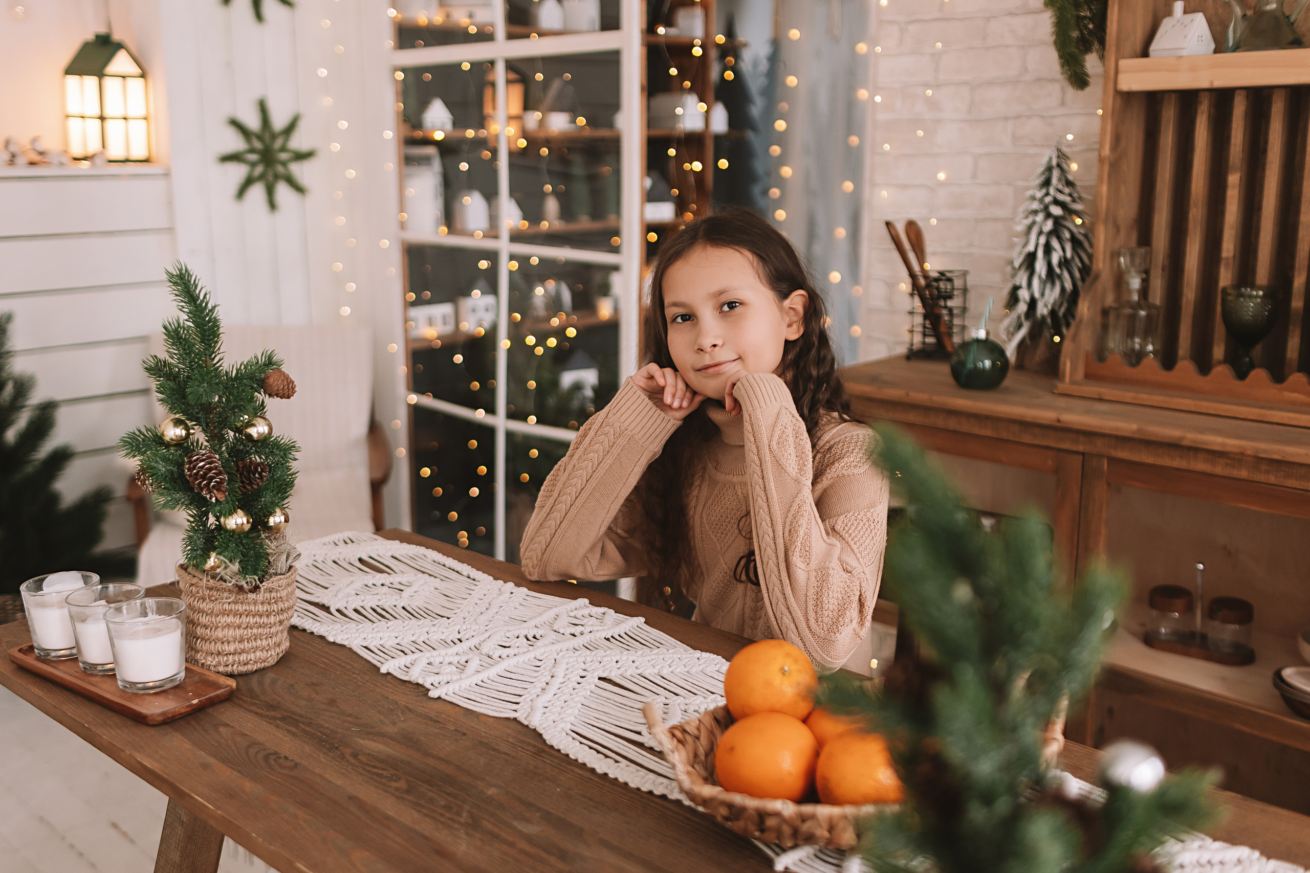 Новогодняя школьная в студии. Семейный фотограф Тюмень, фотограф на роды Салмина Мария