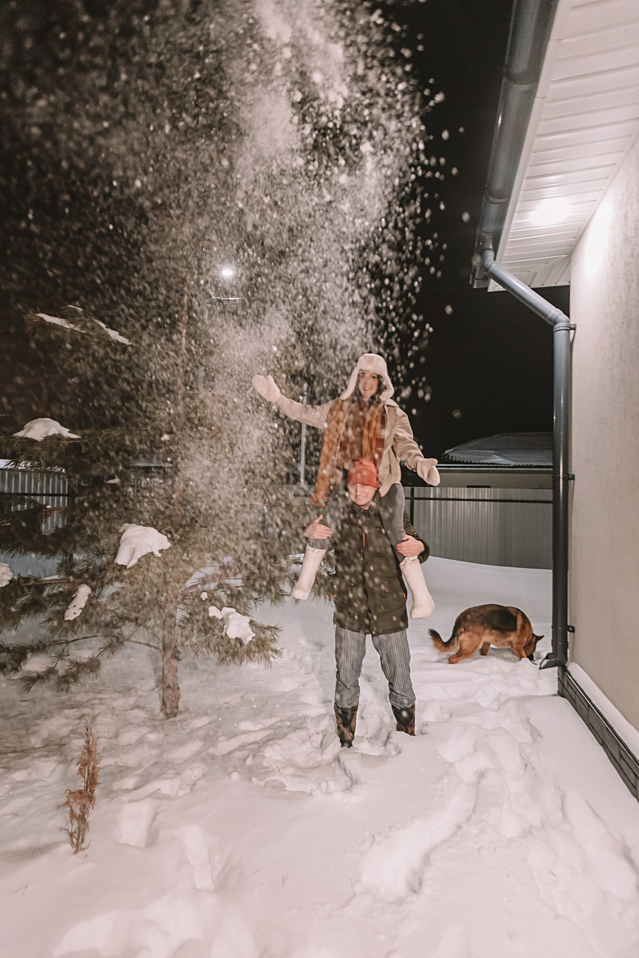 Вечерняя лав стори. Семейный фотограф Тюмень, фотограф на роды Салмина Мария