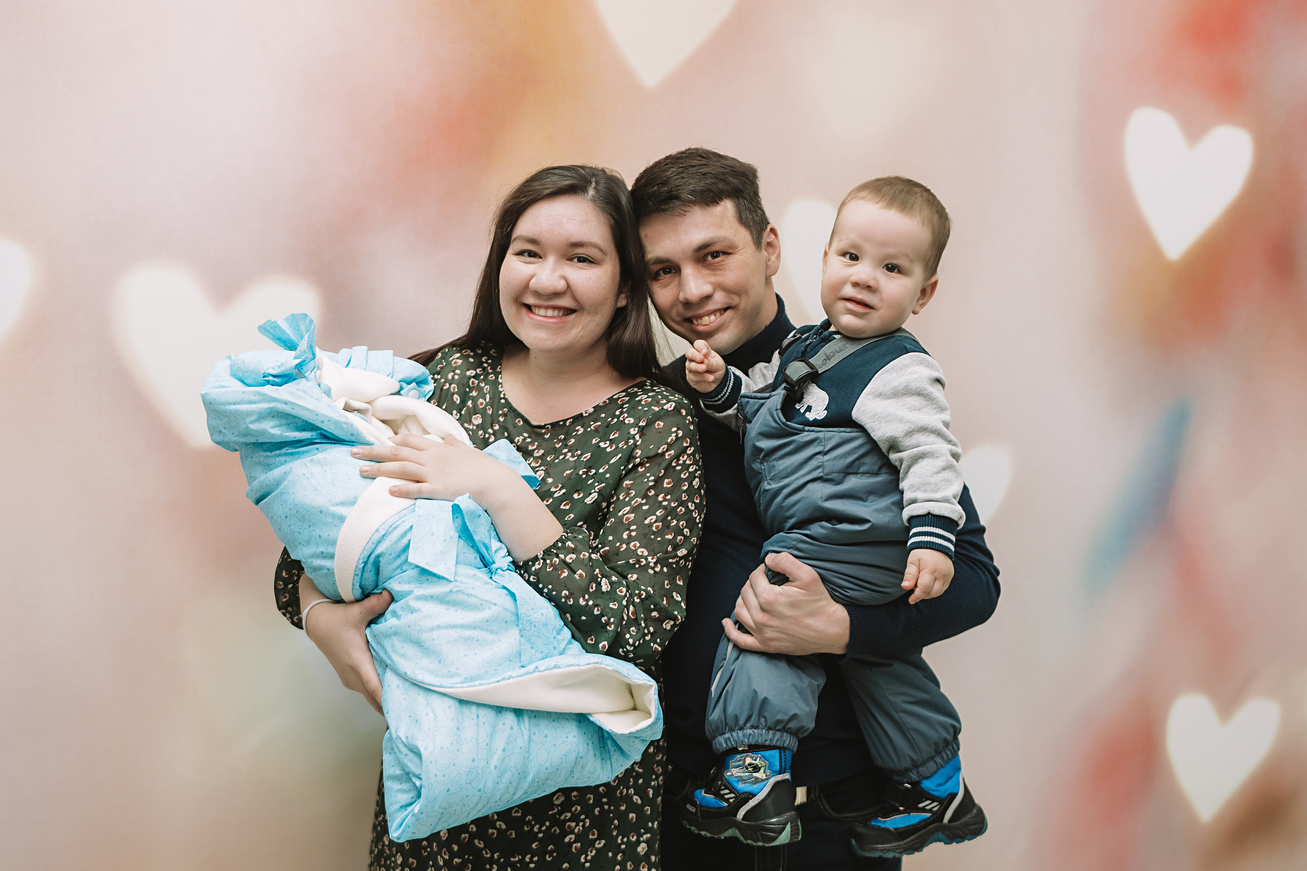 Выписка только зона ожидания. Семейный фотограф Тюмень, фотограф на роды Салмина Мария