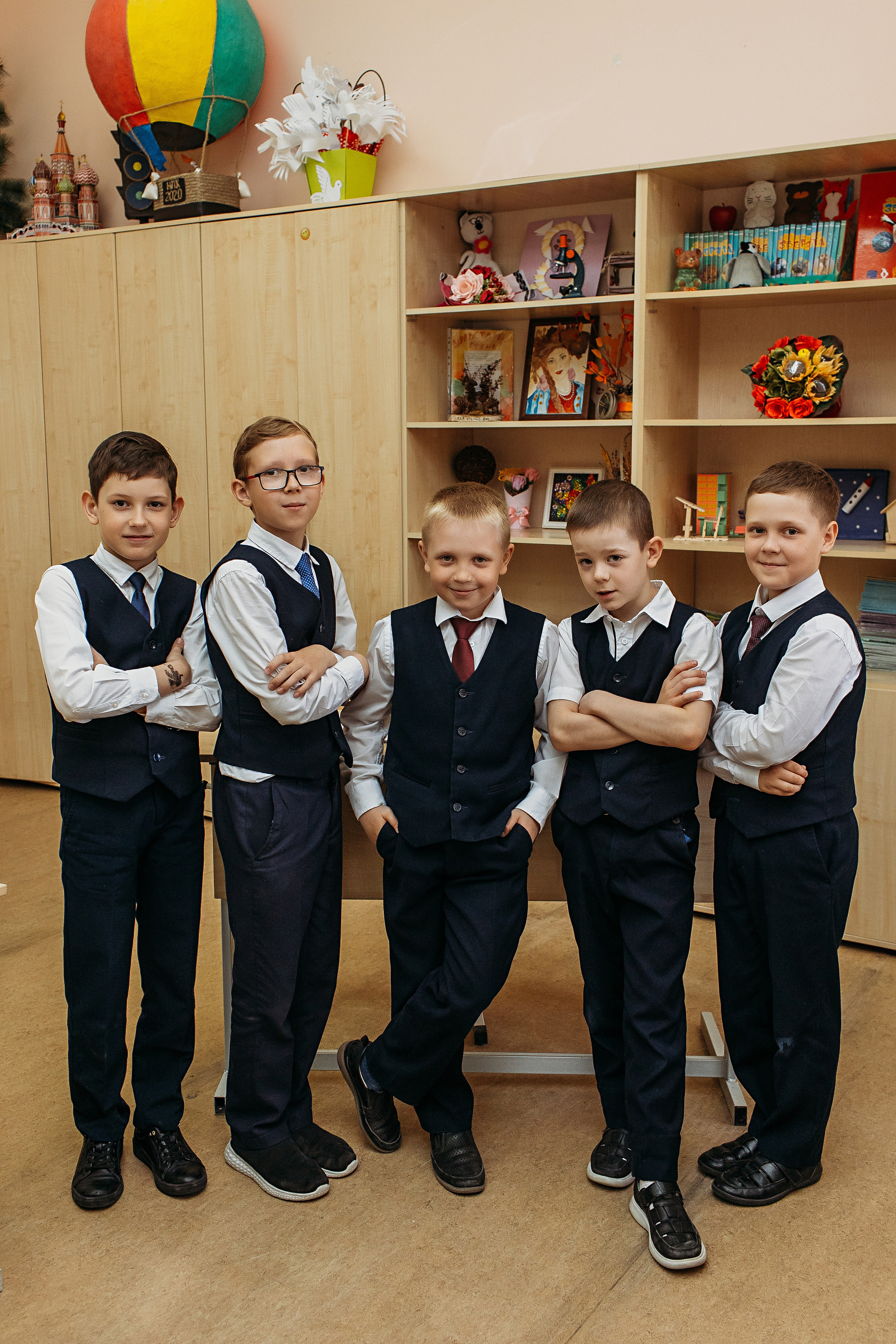 2 класс. Семейный фотограф Тюмень, фотограф на роды Салмина Мария