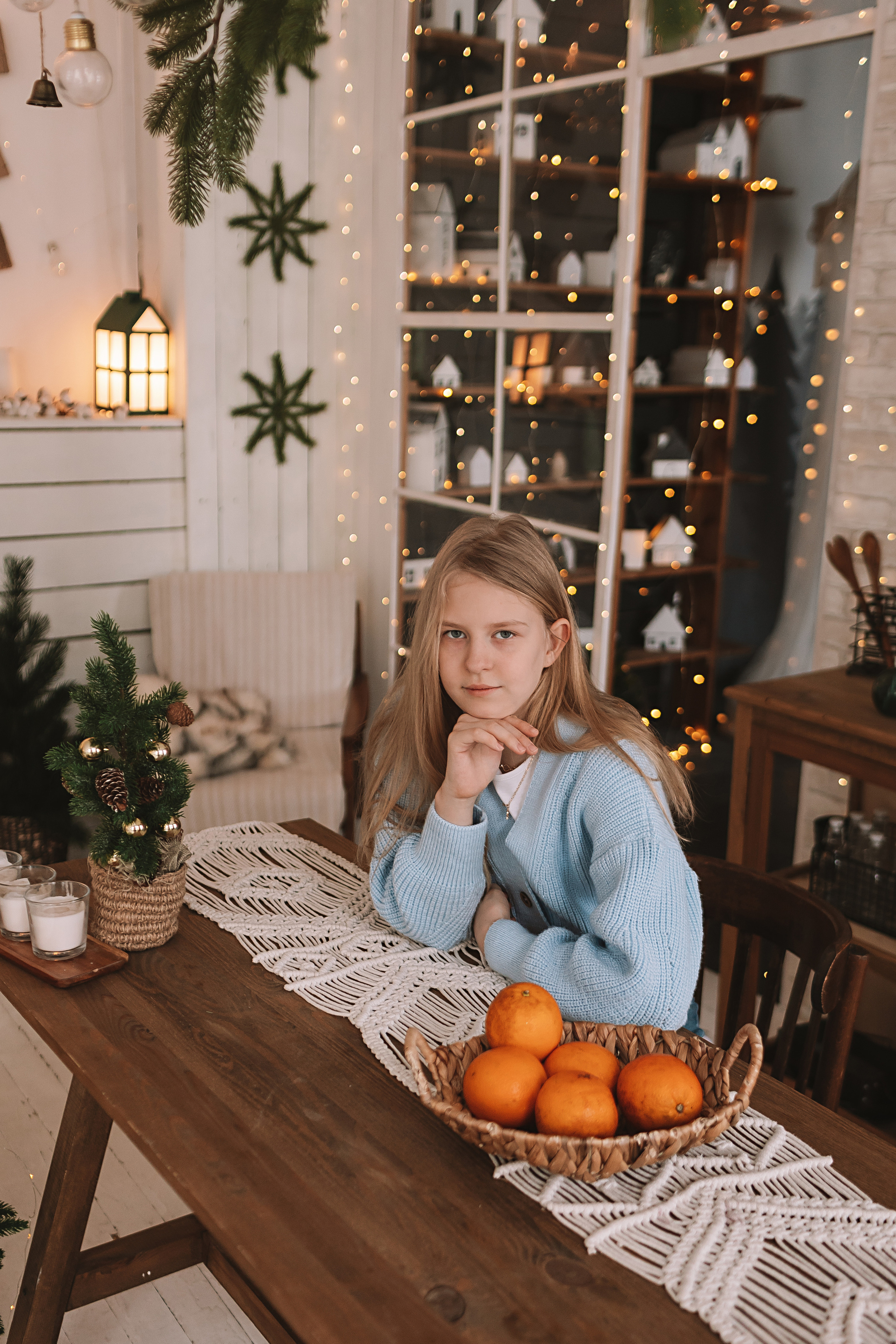 Новогодняя школьная в студии. Семейный фотограф Тюмень, фотограф на роды Салмина Мария