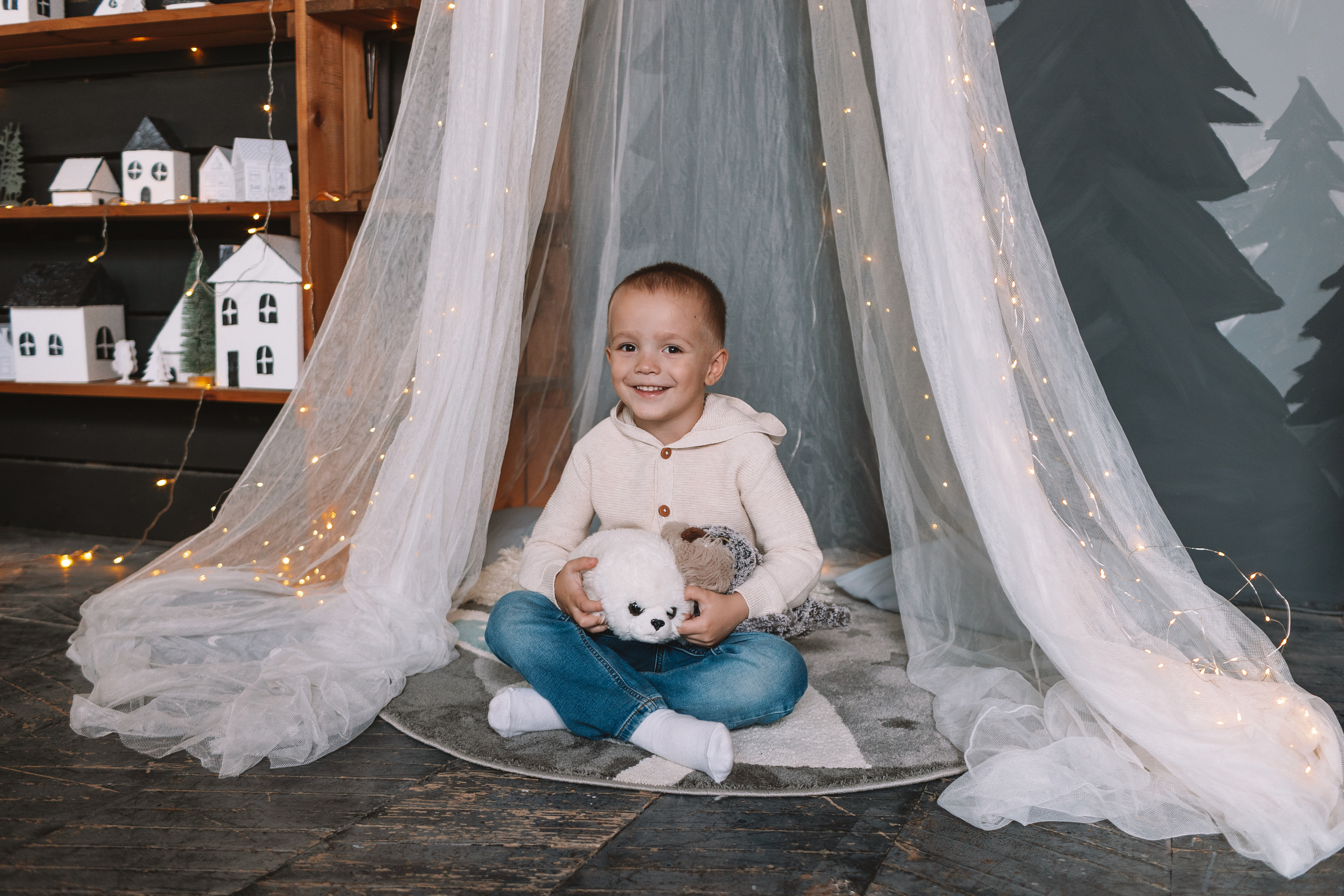 Студия Рояль (новогодняя). Семейный фотограф Тюмень, фотограф на роды Салмина Мария