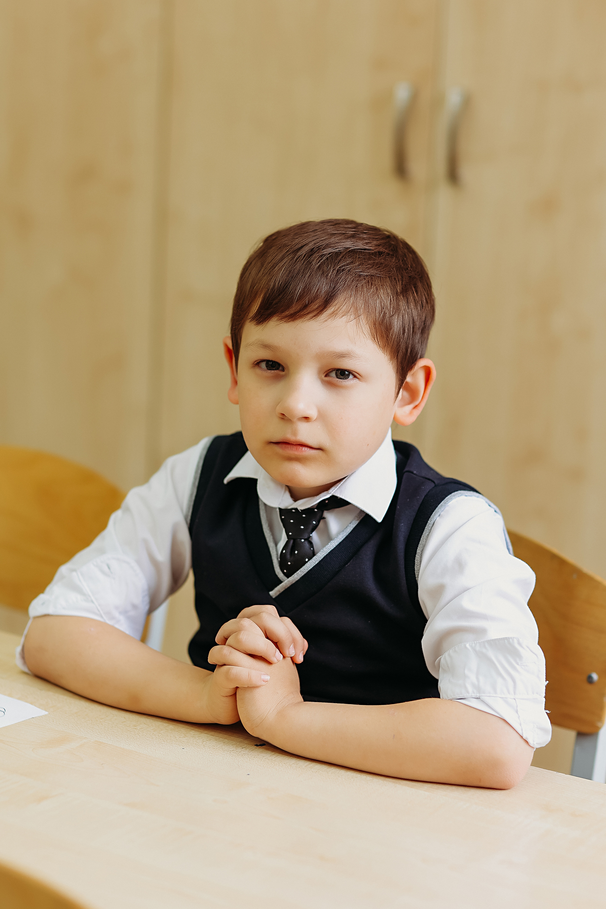 2 класс. Семейный фотограф Тюмень, фотограф на роды Салмина Мария