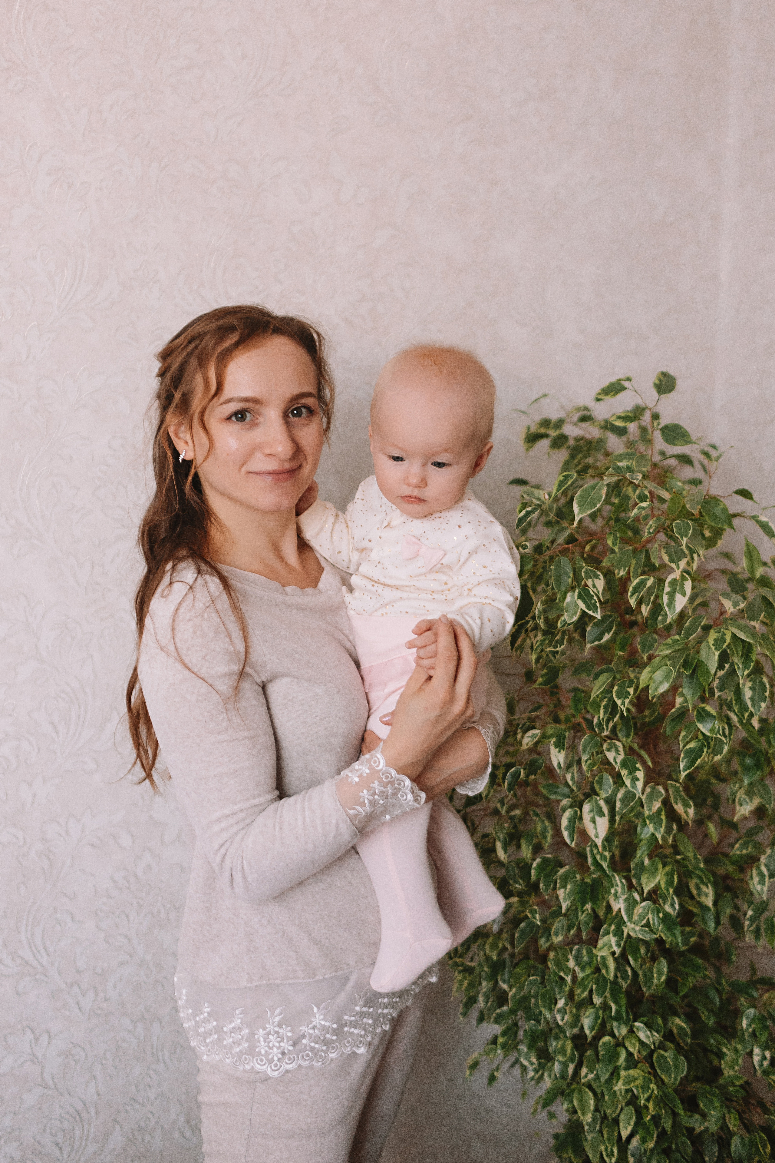 Большая семья (17 человек в частном доме, 2 часа). Семейный фотограф Тюмень, фотограф на роды Салмина Мария