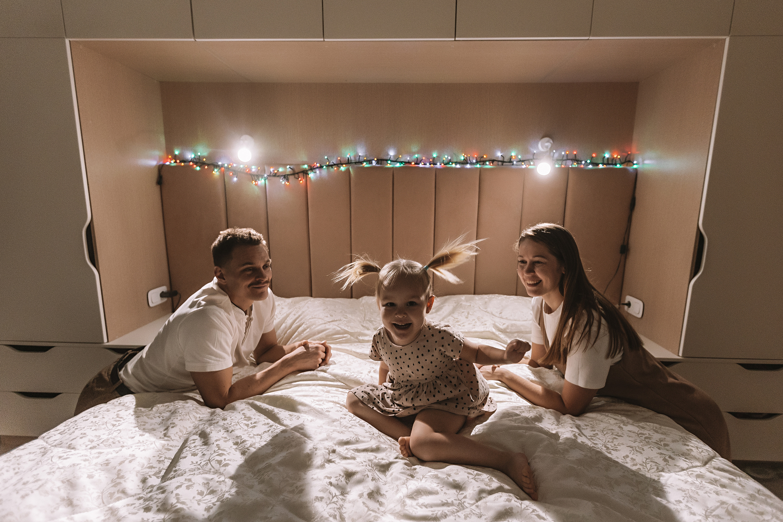 Новогодняя. Семейный фотограф Тюмень, фотограф на роды Салмина Мария