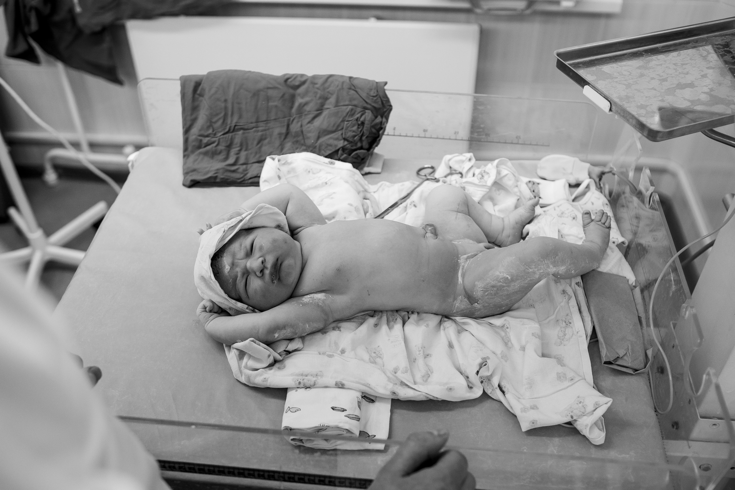 София. Семейный фотограф Тюмень, фотограф на роды Салмина Мария