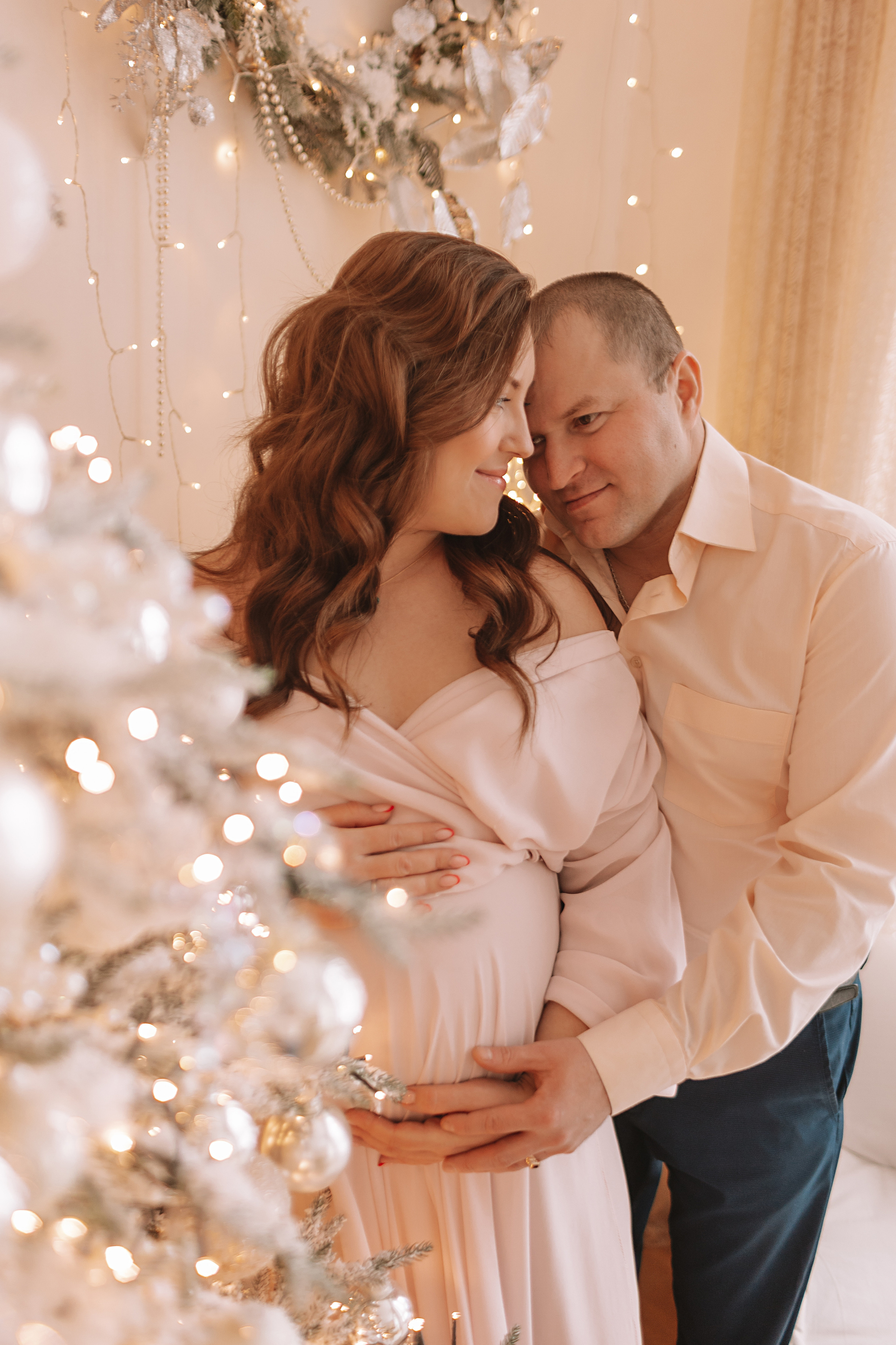 Студия Че (новогодняя). Семейный фотограф Тюмень, фотограф на роды Салмина Мария