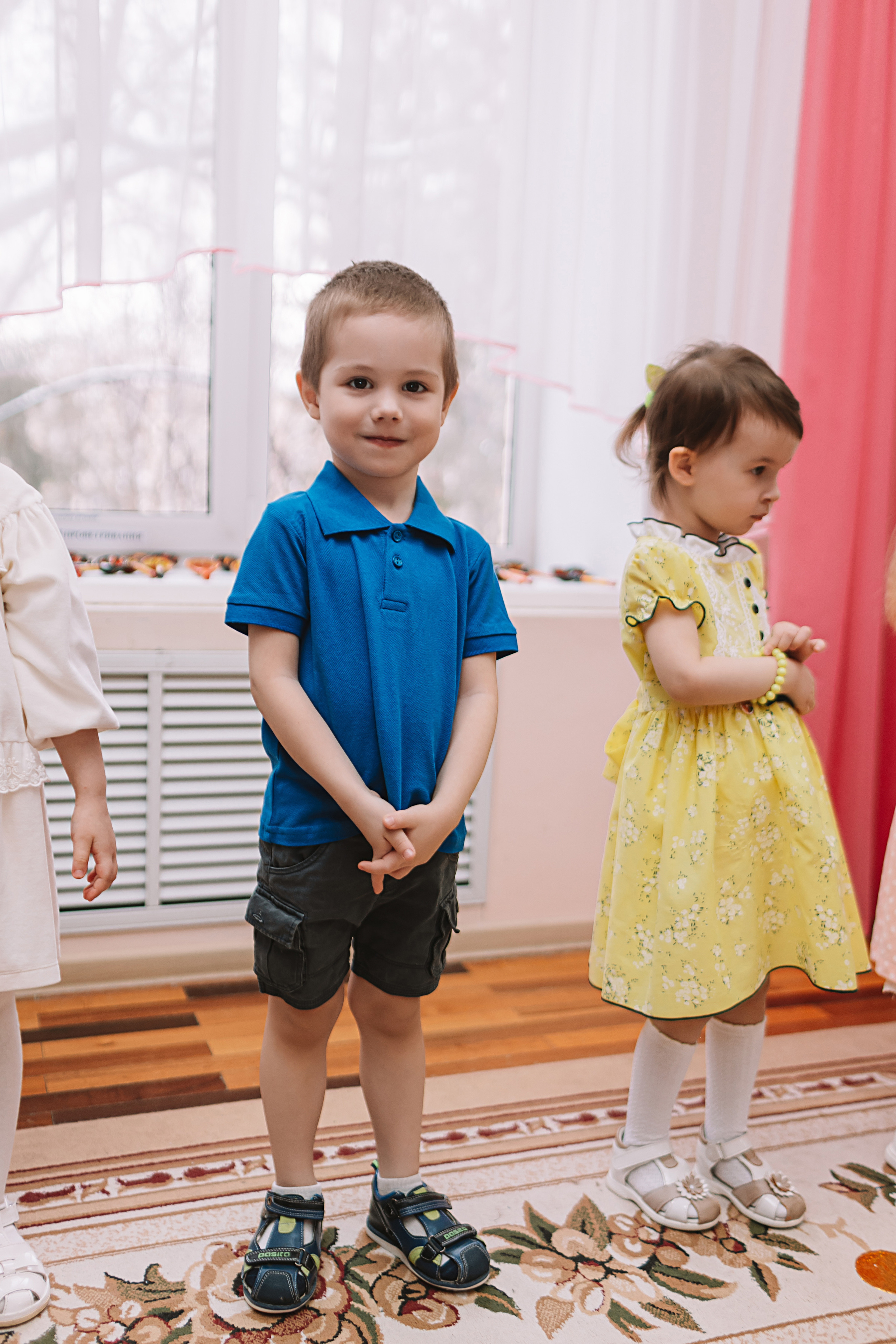Утренник садик. Семейный фотограф Тюмень, фотограф на роды Салмина Мария