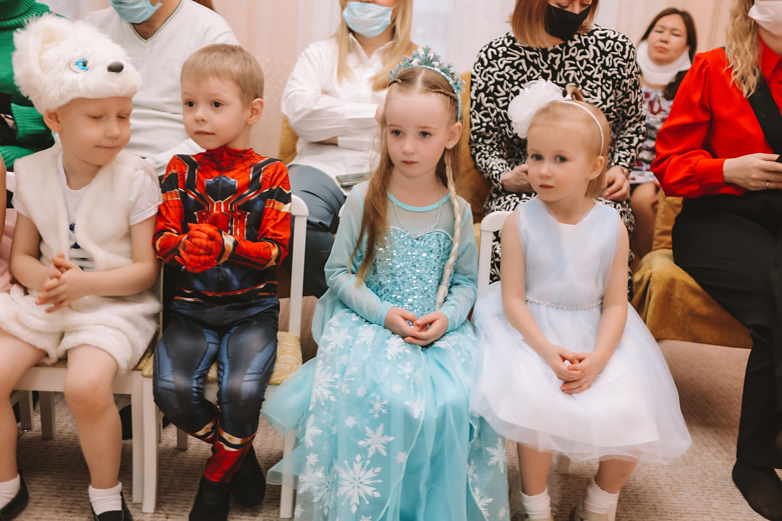 Репортаж новогоднего утренника. Семейный фотограф Тюмень, фотограф на роды Салмина Мария