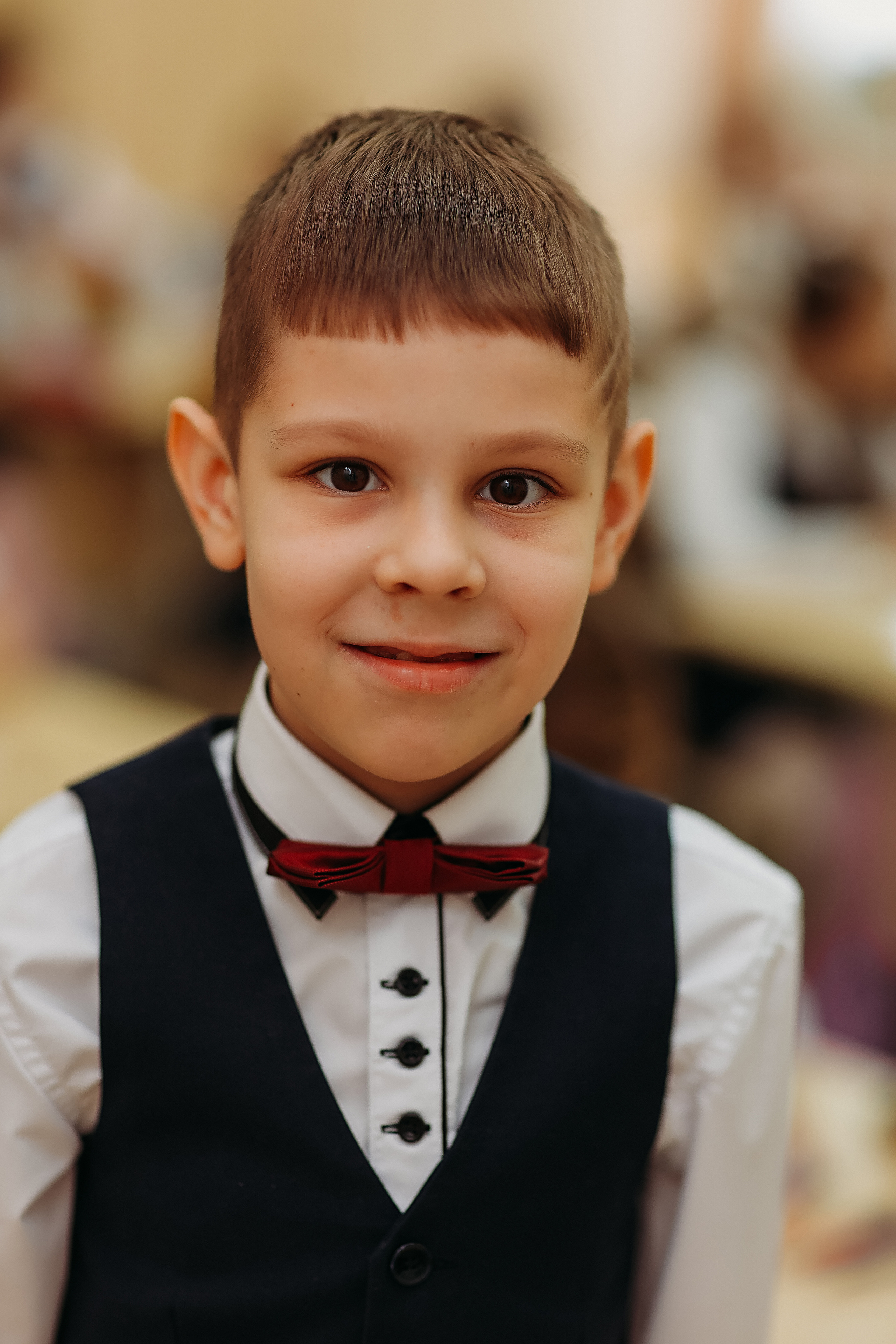 2 класс. Семейный фотограф Тюмень, фотограф на роды Салмина Мария