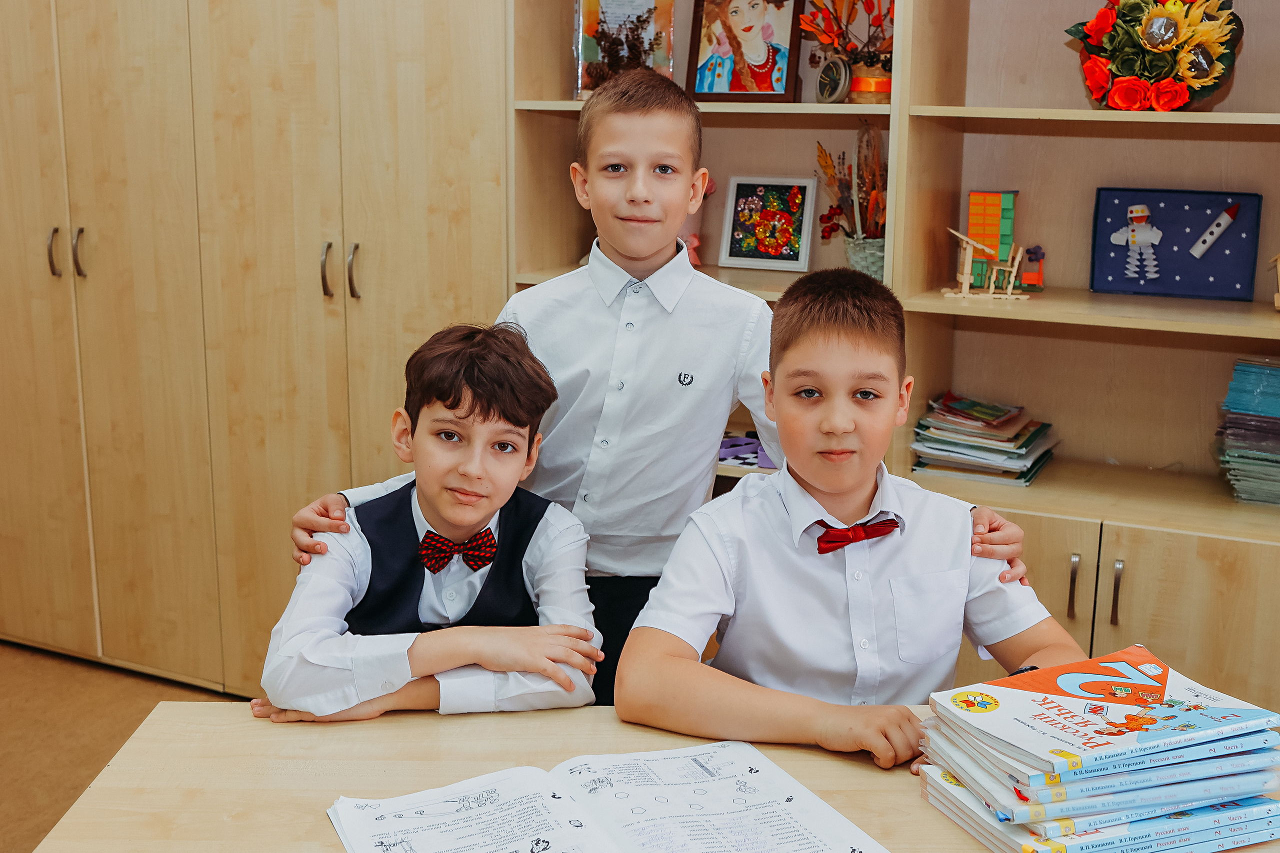 2 класс. Семейный фотограф Тюмень, фотограф на роды Салмина Мария