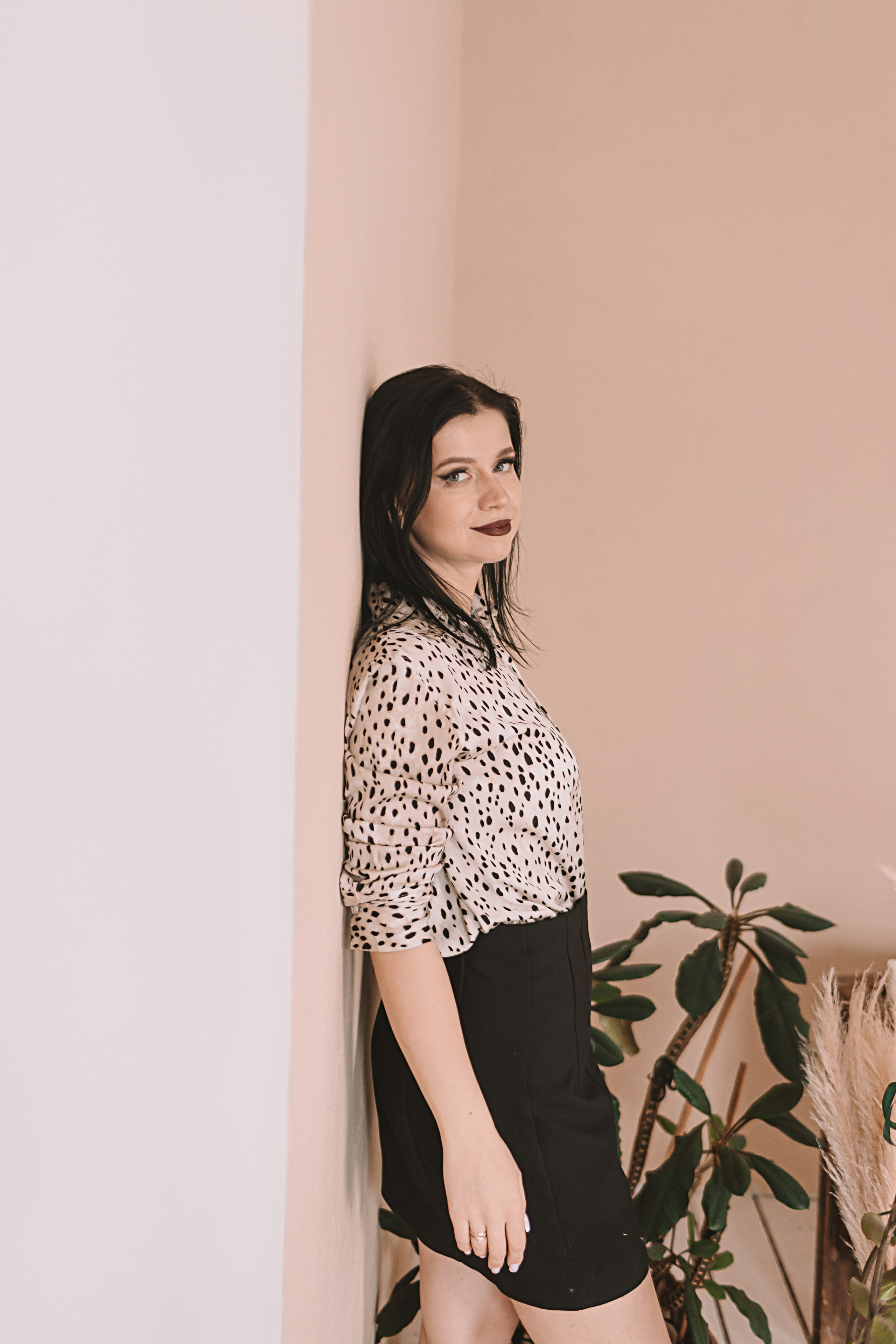 Руководитель студий красоты, студия Белая. Семейный фотограф Тюмень, фотограф на роды Салмина Мария