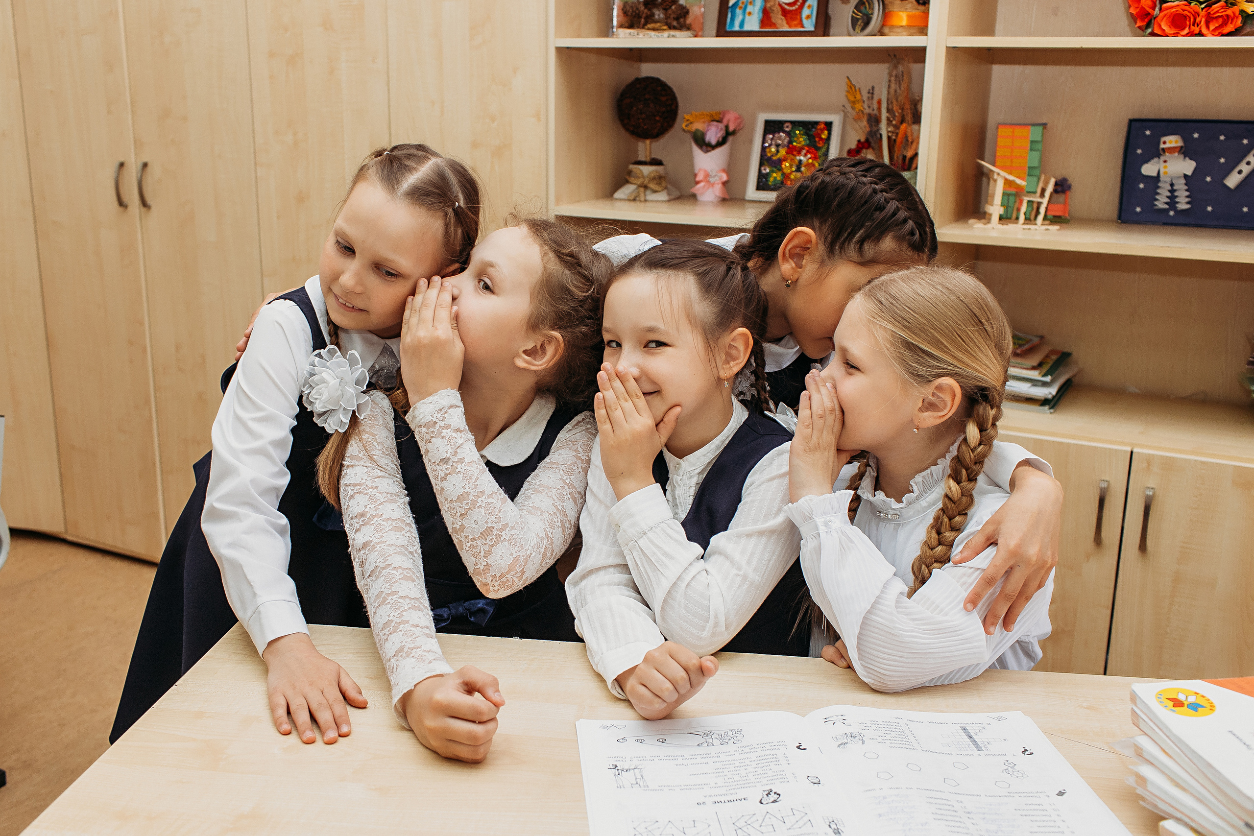2 класс. Семейный фотограф Тюмень, фотограф на роды Салмина Мария