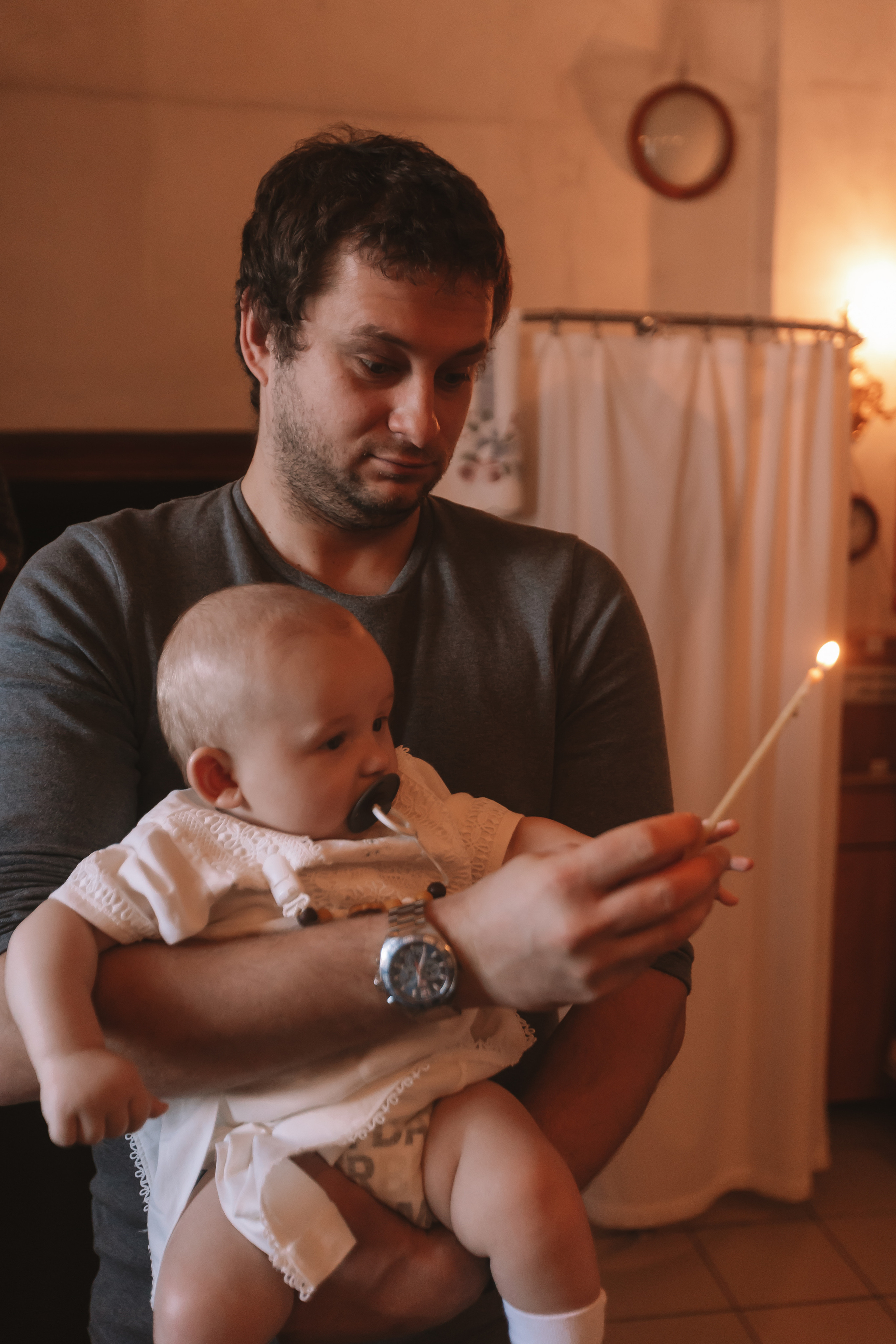 Крещение семакова. Семейный фотограф Тюмень, фотограф на роды Салмина Мария