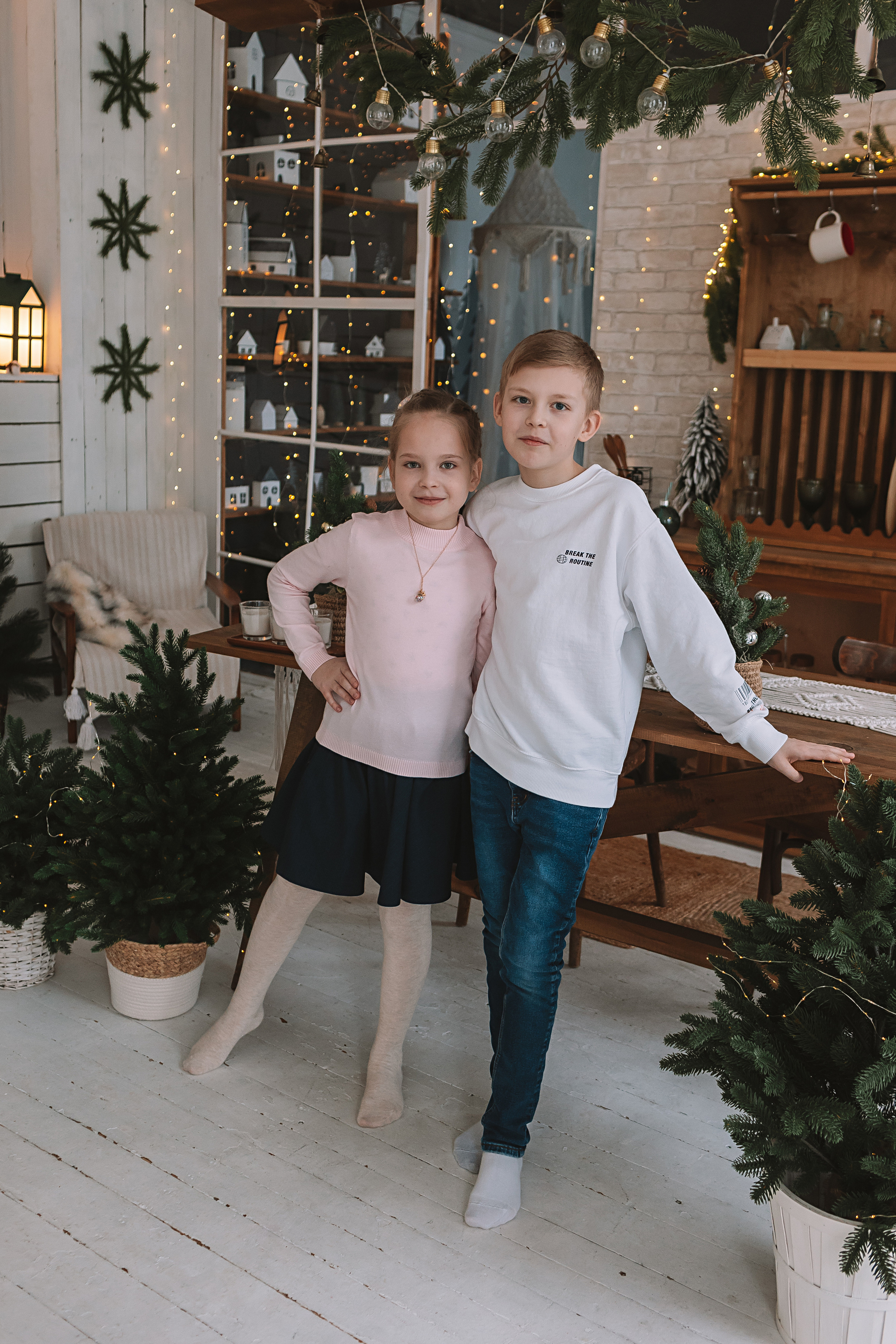 Новогодняя школьная в студии. Семейный фотограф Тюмень, фотограф на роды Салмина Мария