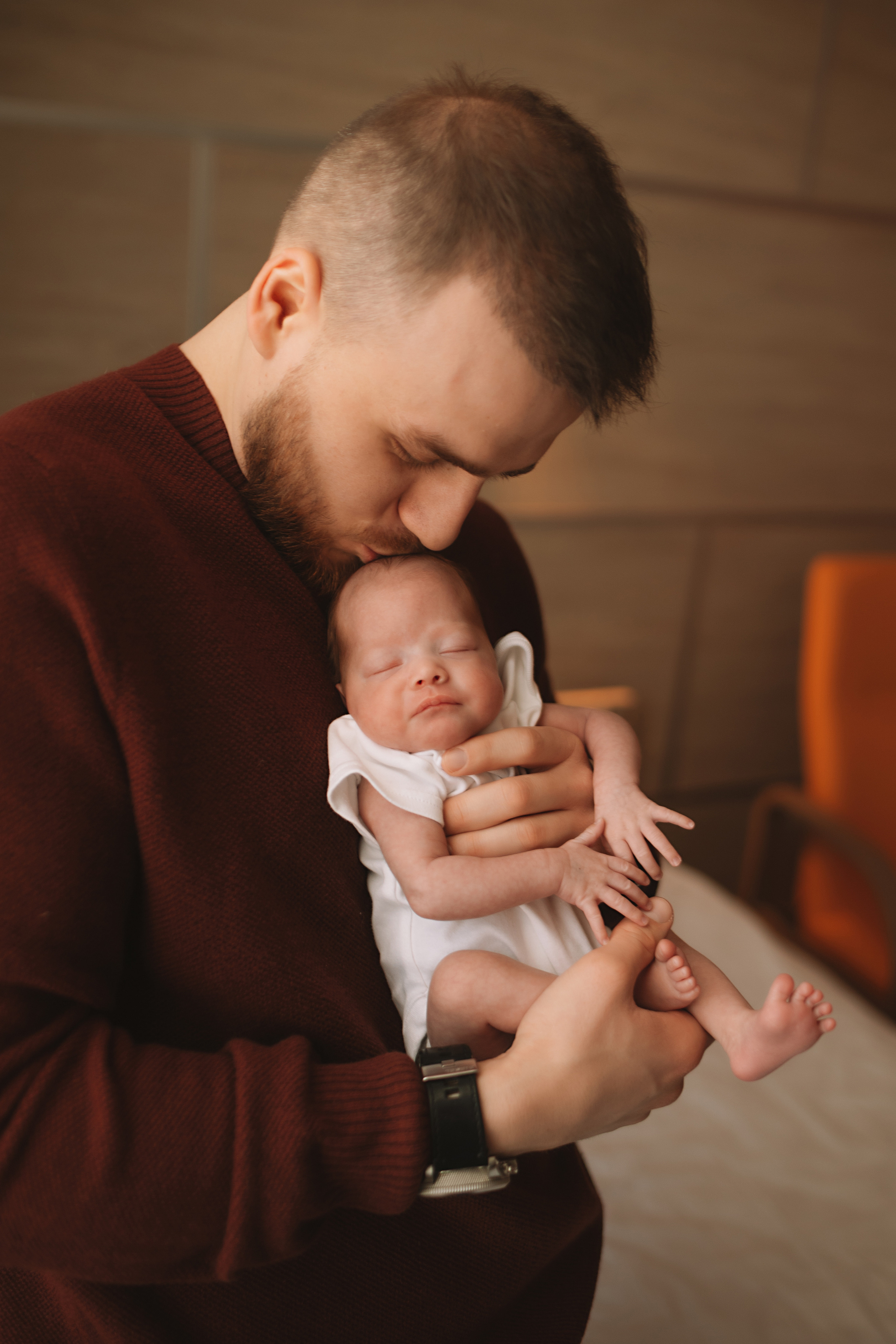 Выписка Мать и Дитя. Семейный фотограф Тюмень, фотограф на роды Салмина Мария