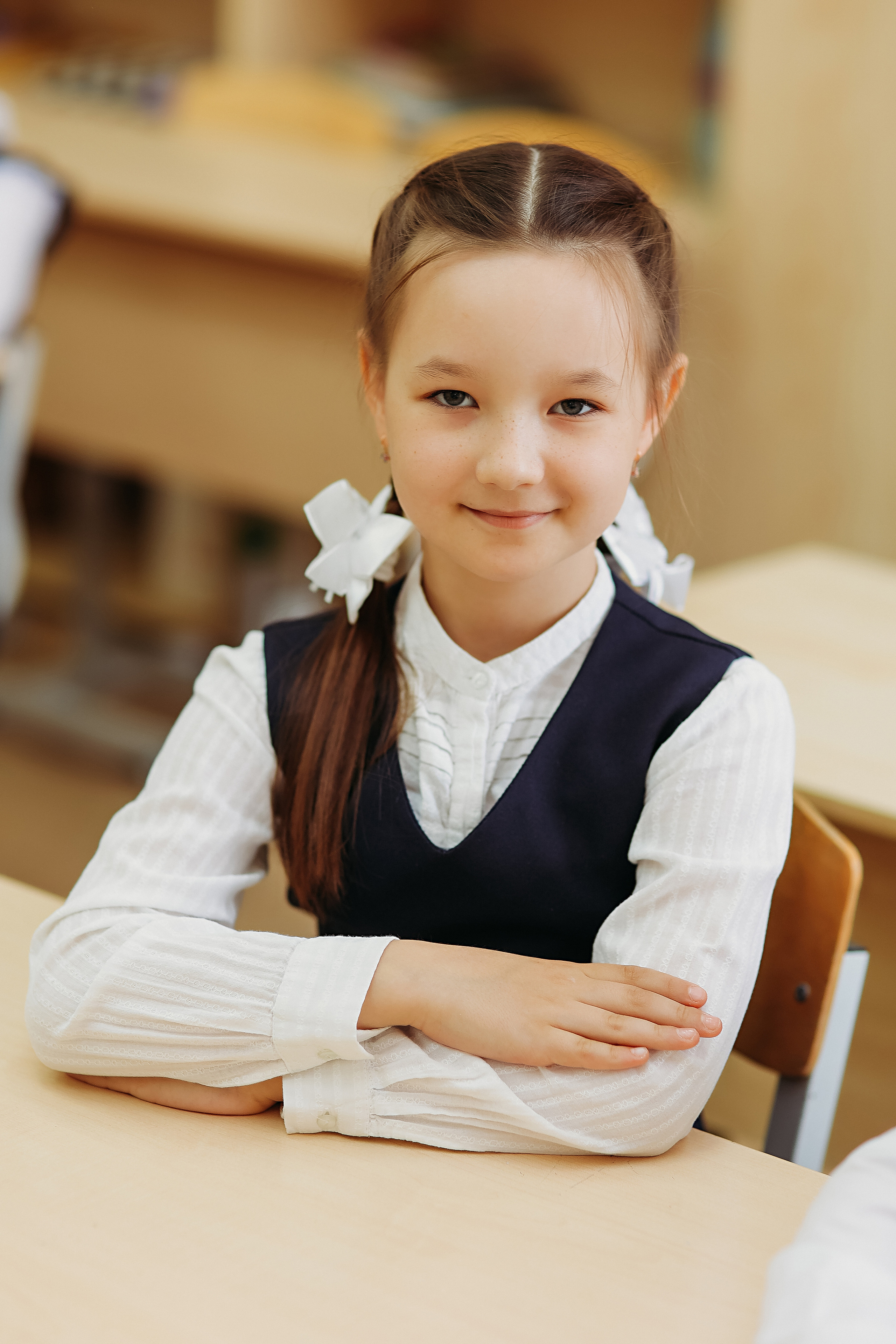 2 класс. Семейный фотограф Тюмень, фотограф на роды Салмина Мария