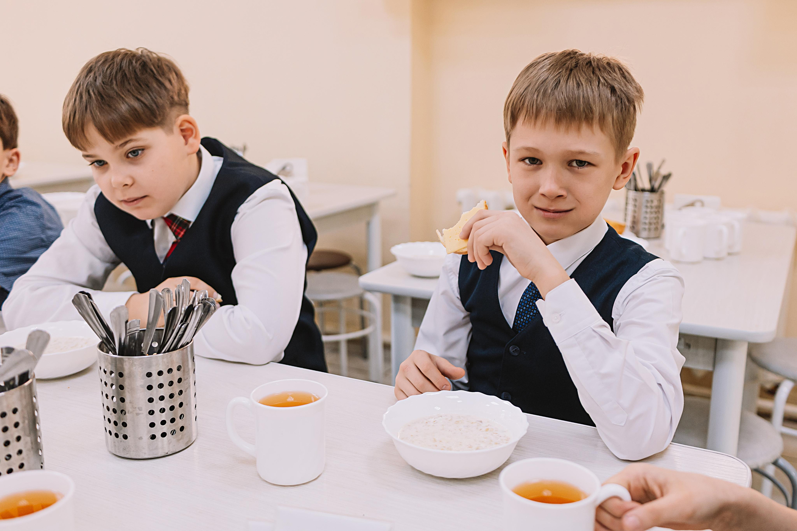 4 класс репортаж. Семейный фотограф Тюмень, фотограф на роды Салмина Мария