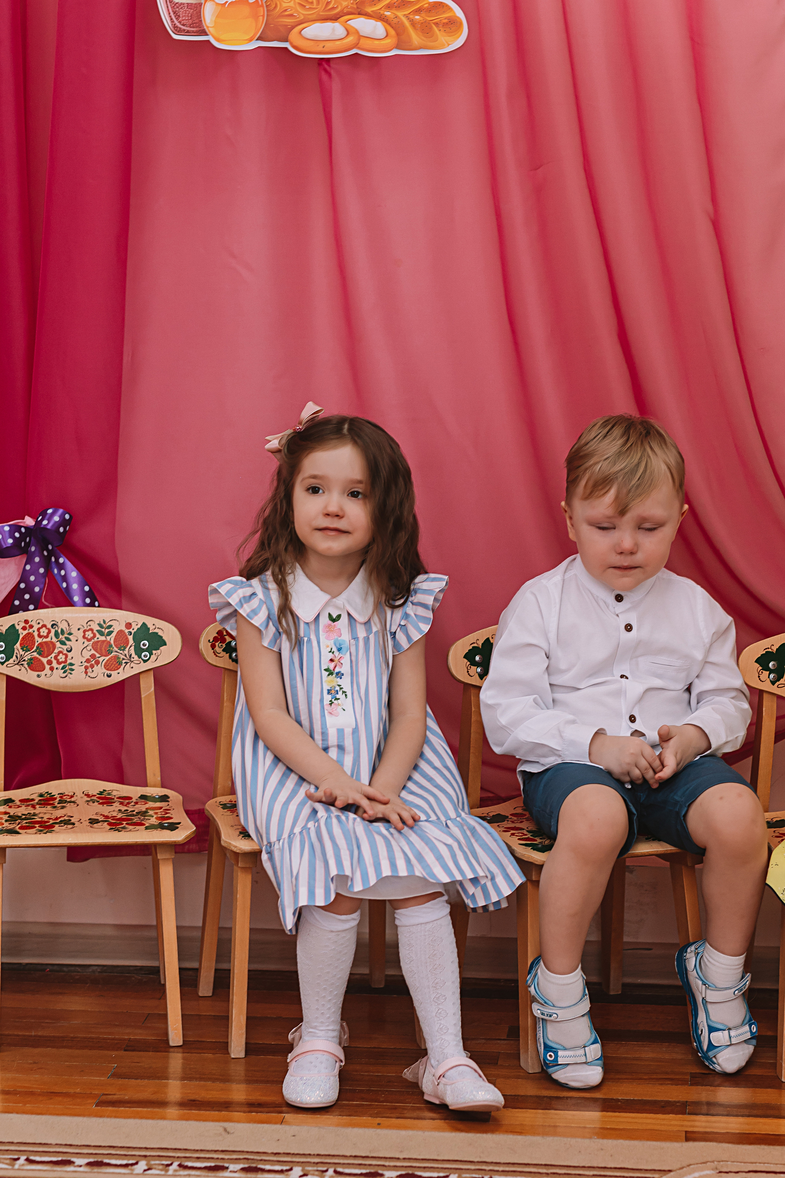 Утренник садик. Семейный фотограф Тюмень, фотограф на роды Салмина Мария