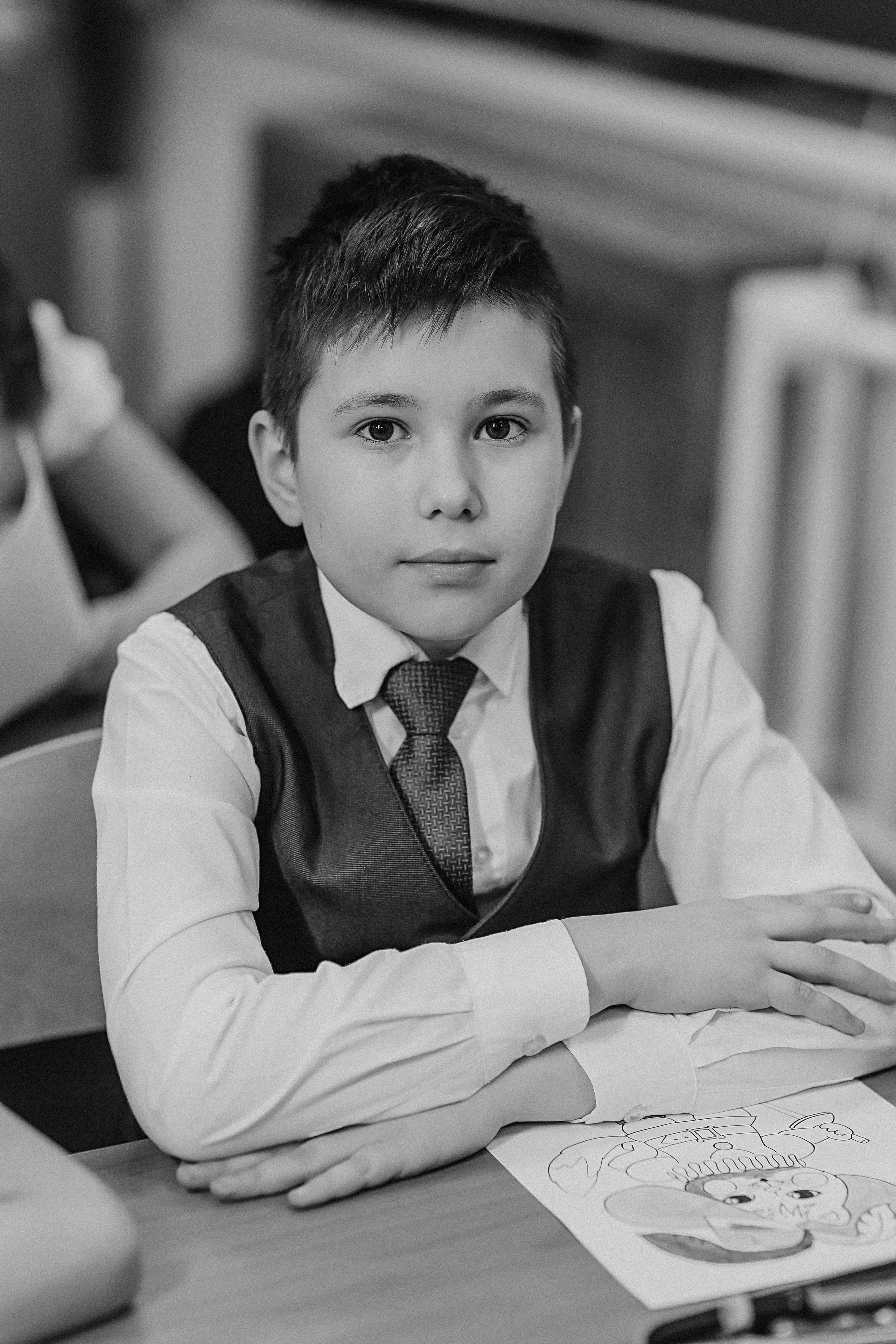 2 класс в школе. Семейный фотограф Тюмень, фотограф на роды Салмина Мария