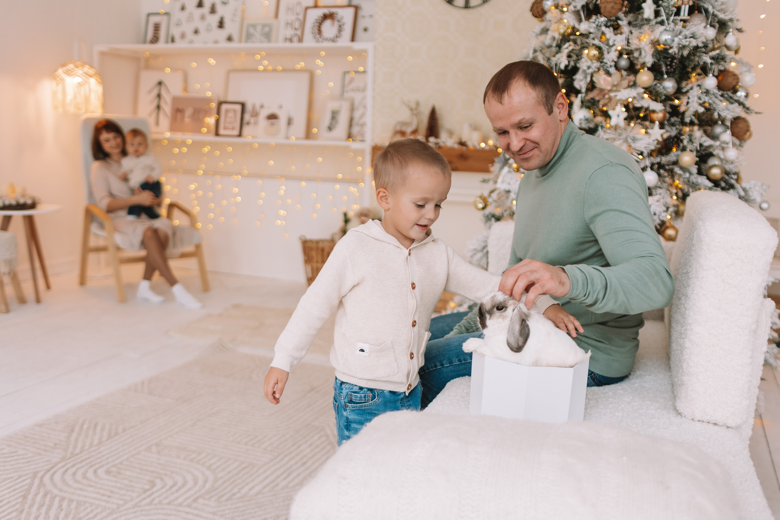 Студия Рояль (новогодняя). Семейный фотограф Тюмень, фотограф на роды Салмина Мария